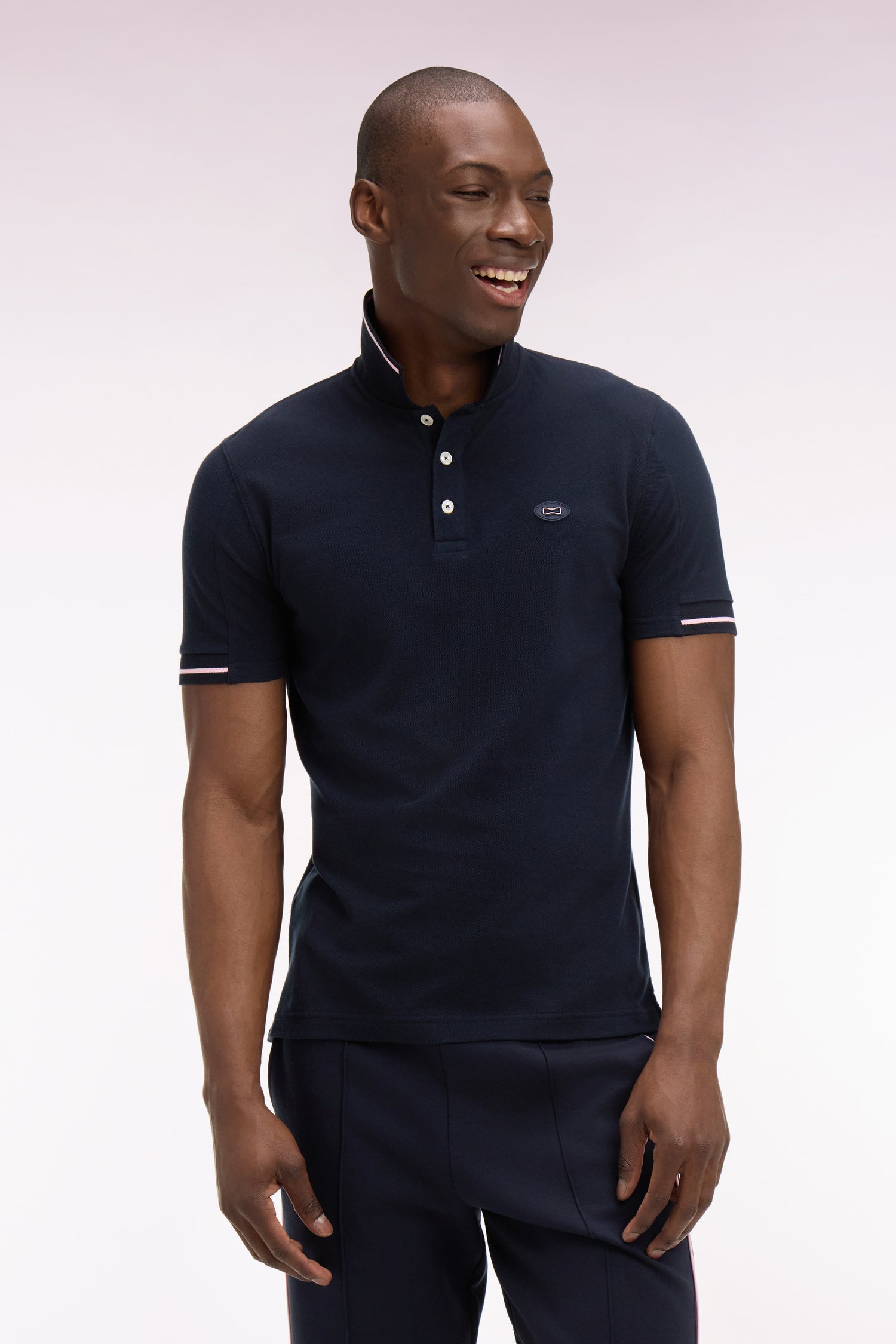 polo de manga corta en piqué de algodón azul marino
