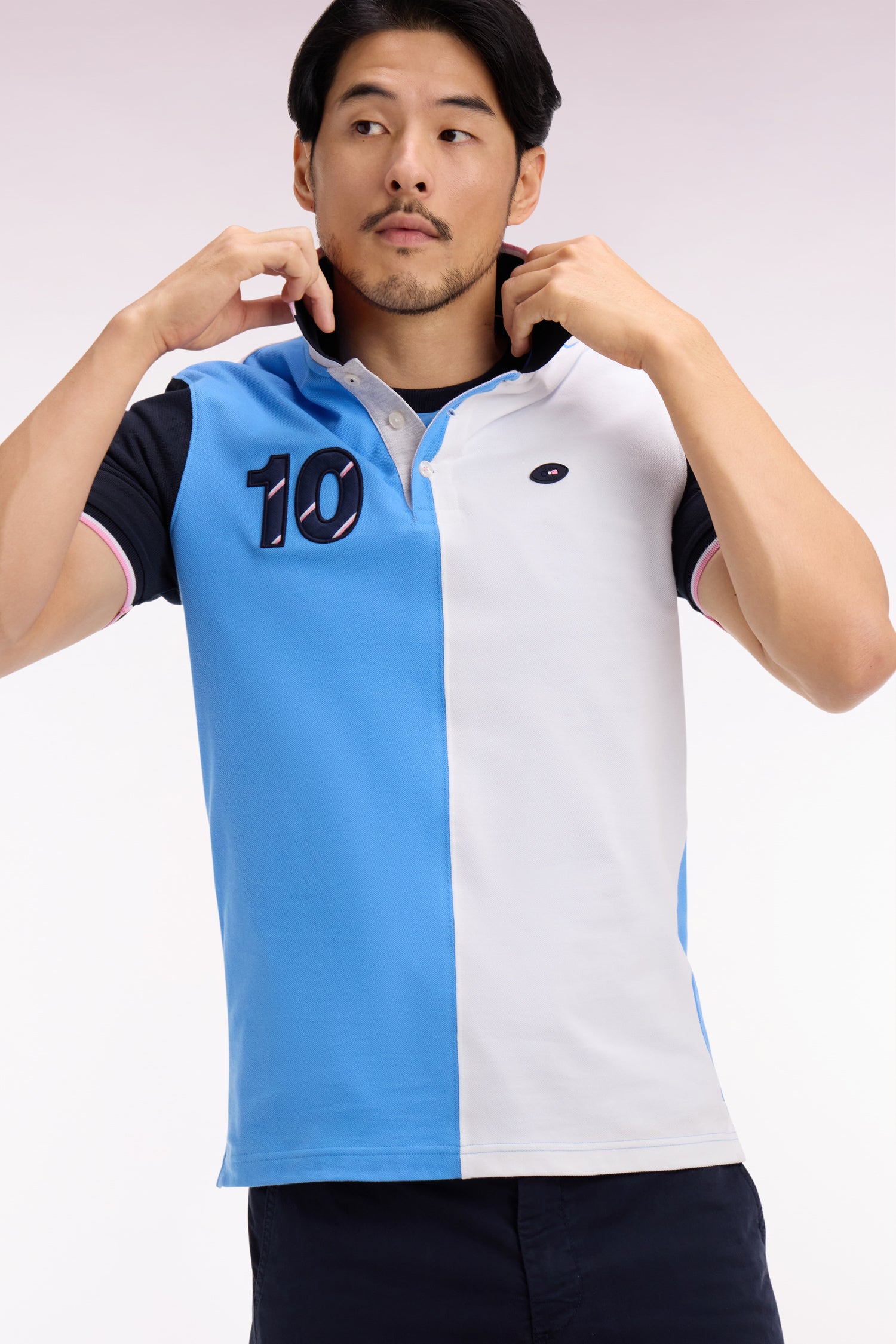 Polo à manches courtes XV de France en coton bleu à découpes verticales