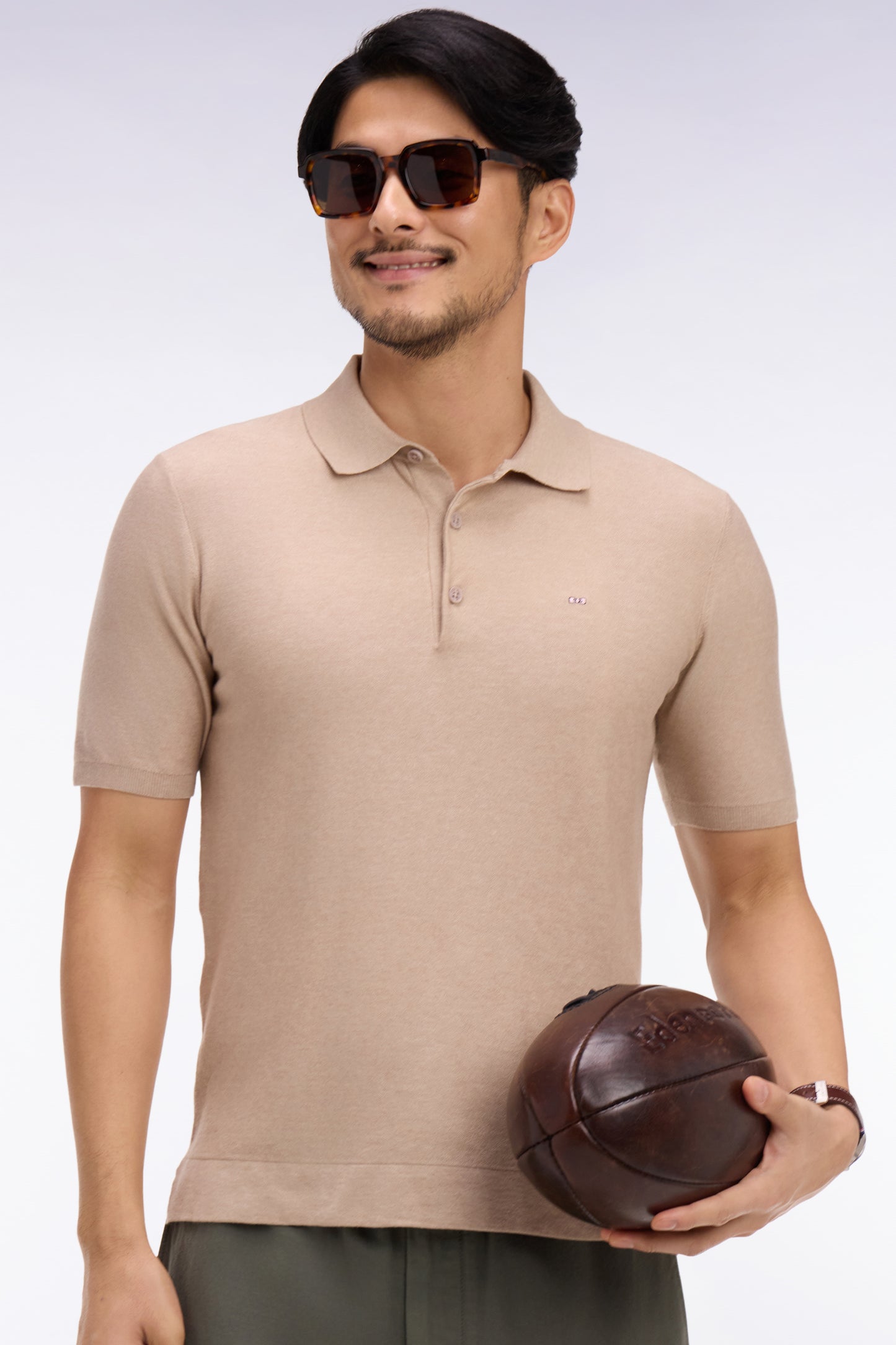 Short-sleeved polo collar sweater in beige cotton and lyocell blend