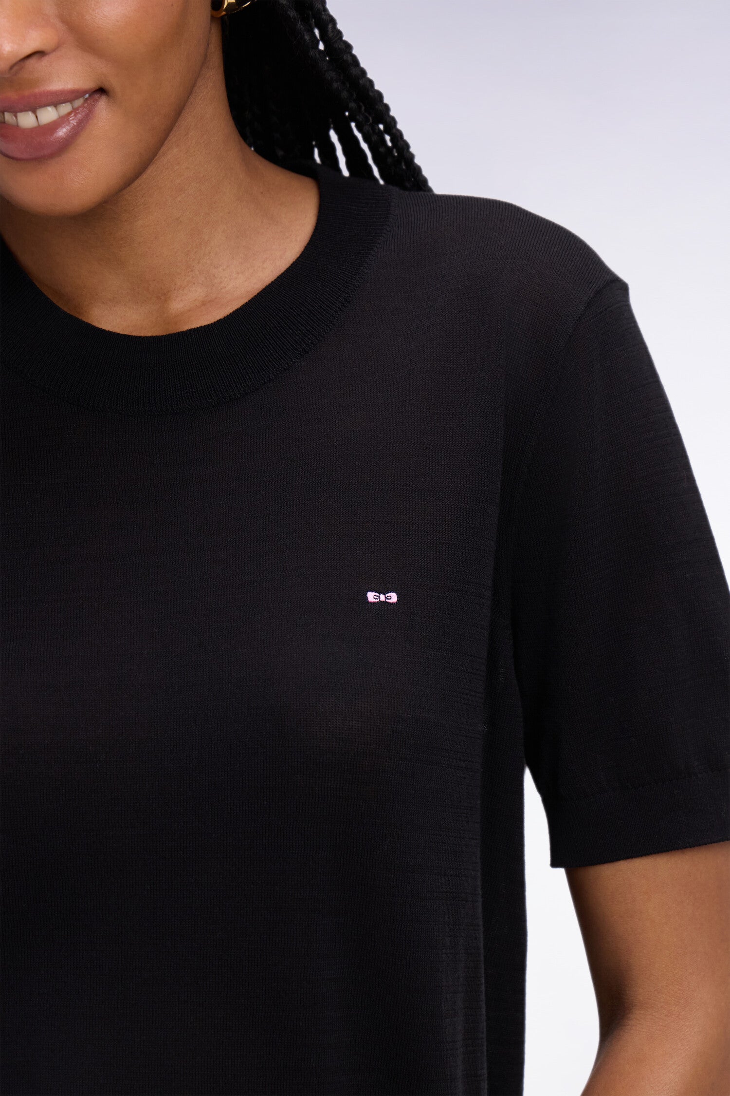 Pull à manches courtes noir coupe regular