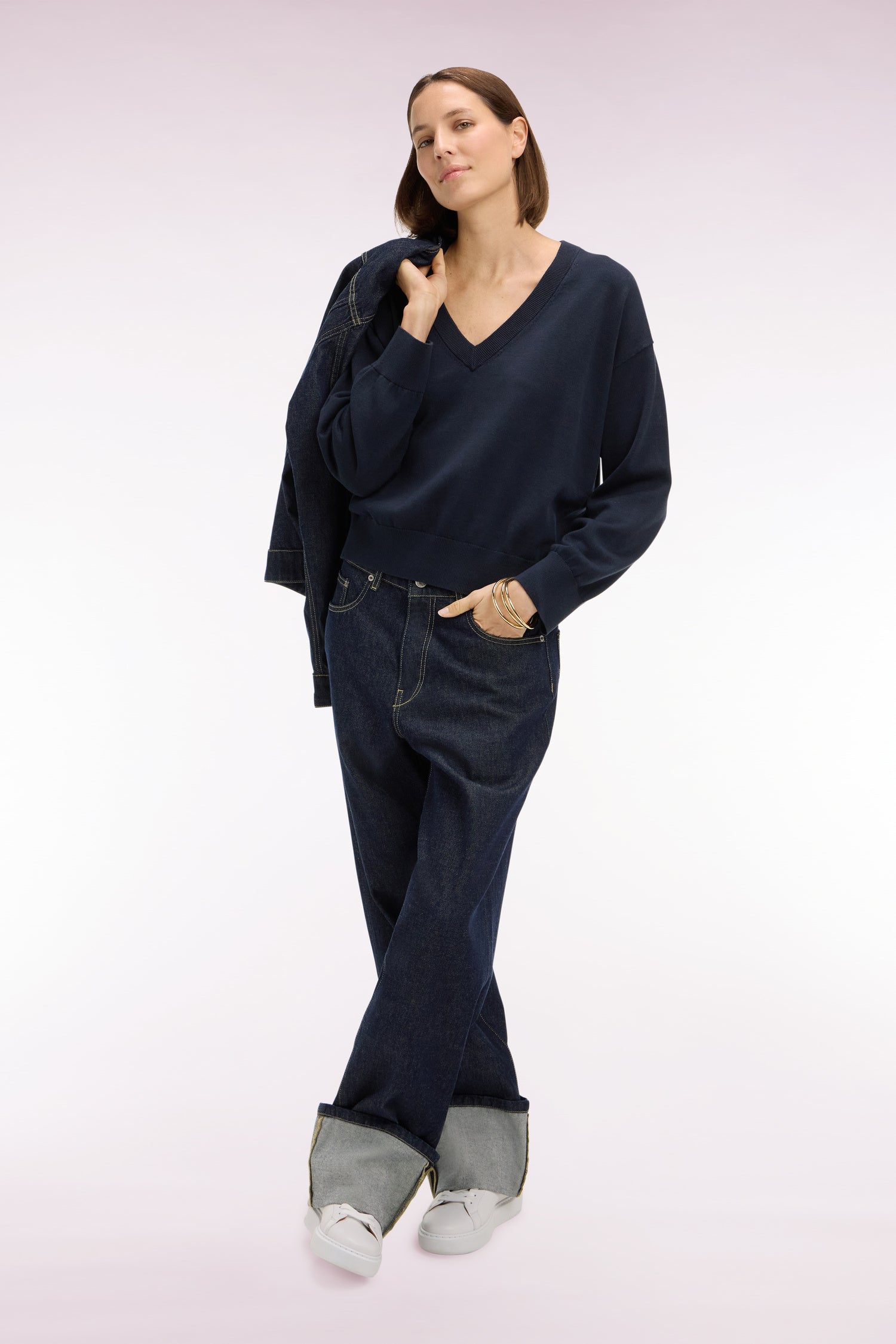 Pull-over à col V en coton marine coupe oversized