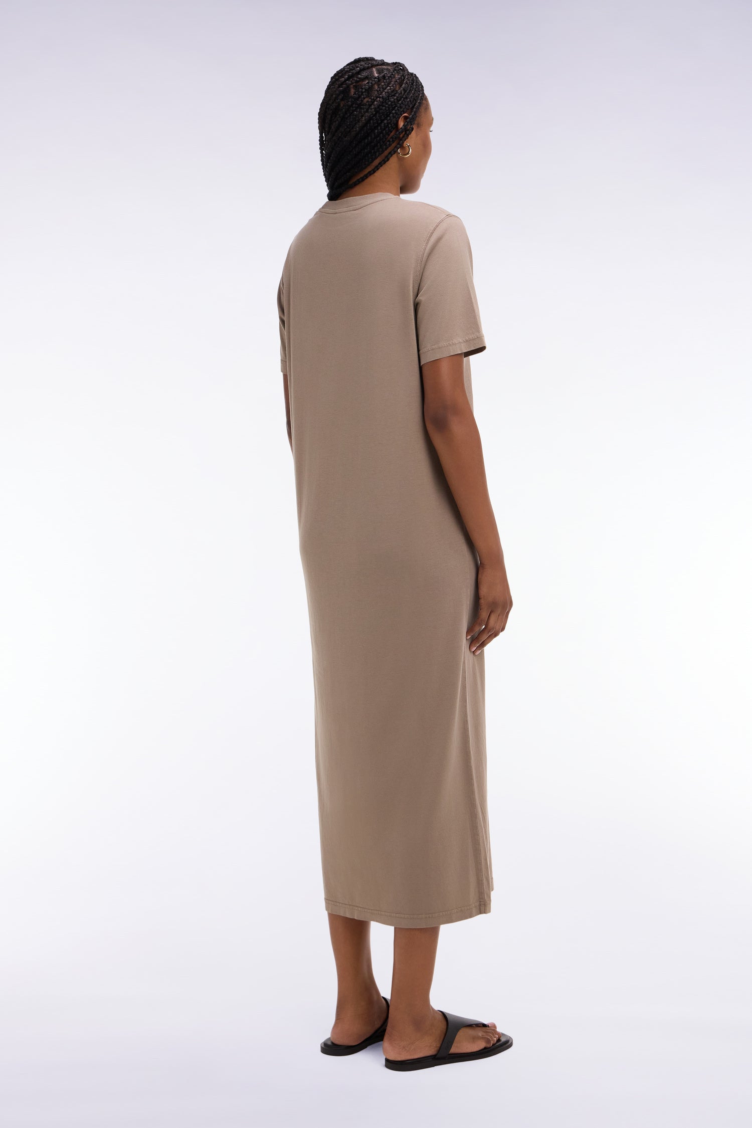Robe T-shirt en lyocell et coton beige coupe droite