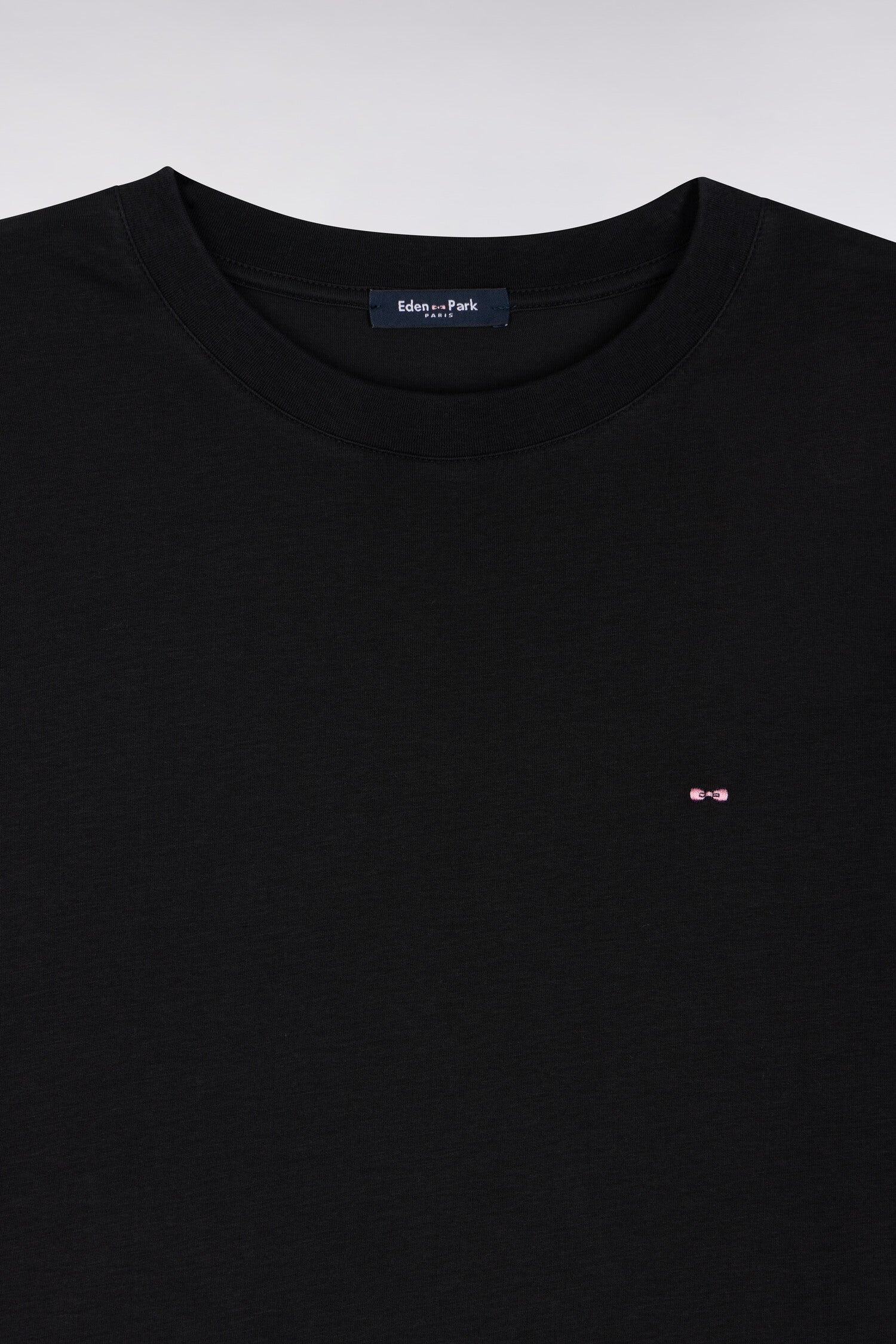 Robe T-shirt en lyocell et coton noir coupe droite