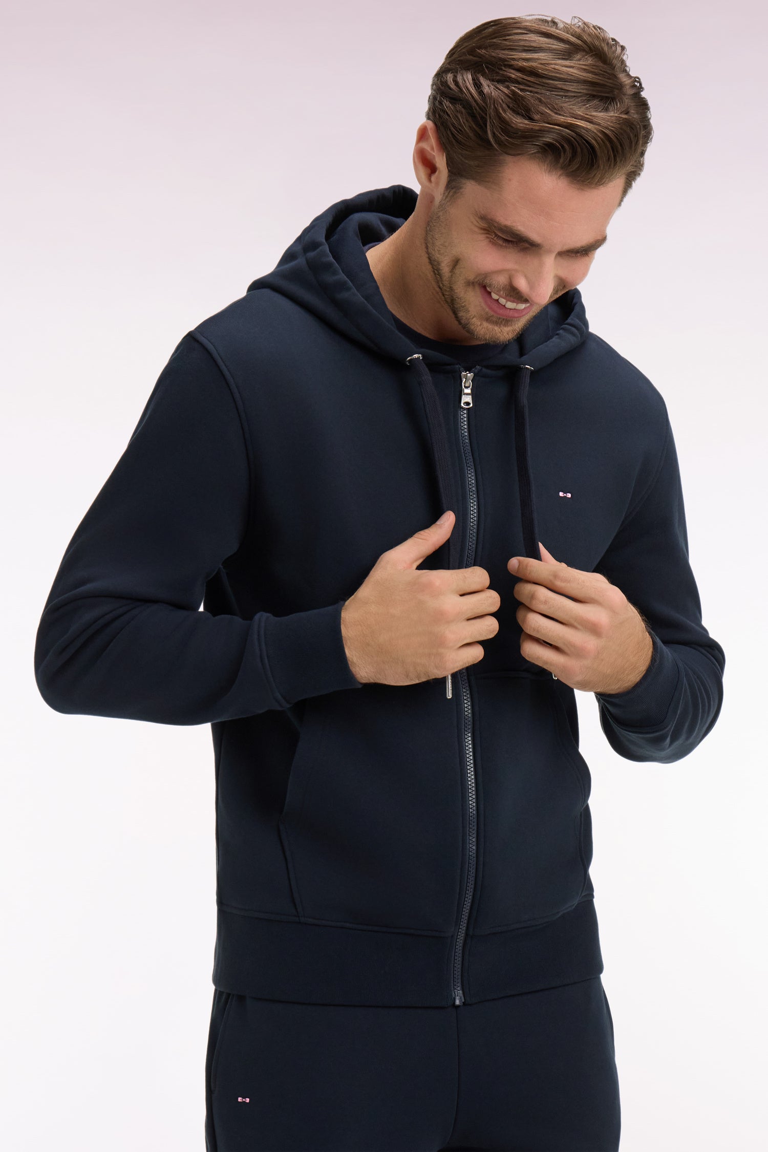 Sweatshirt zippé à capuche en molleton coton marine
