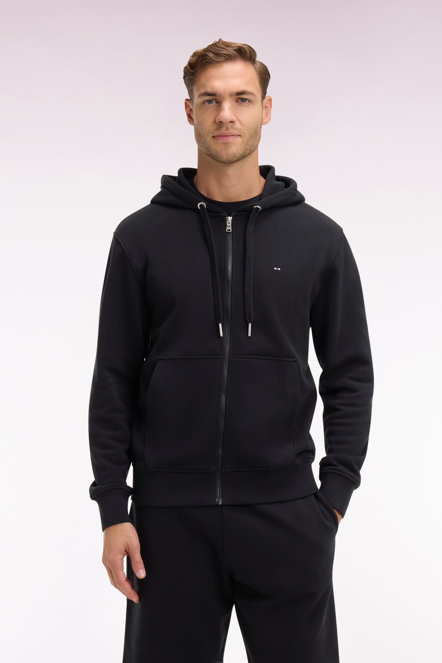 Sweatshirt zippé à capuche en molleton coton noir