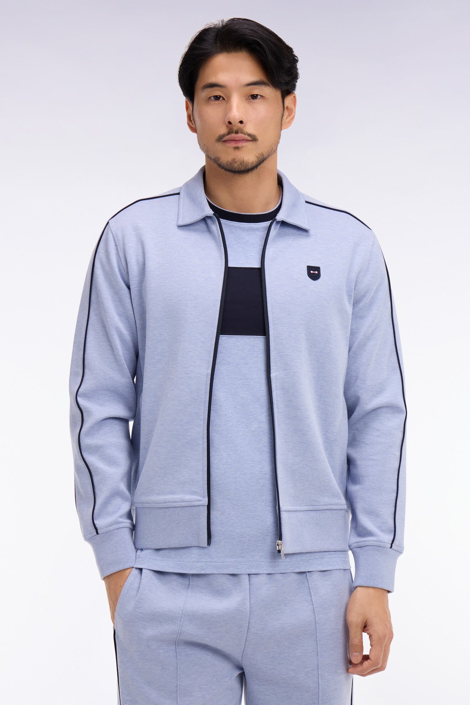 Sweatshirt blouson en molleton bleu ciel