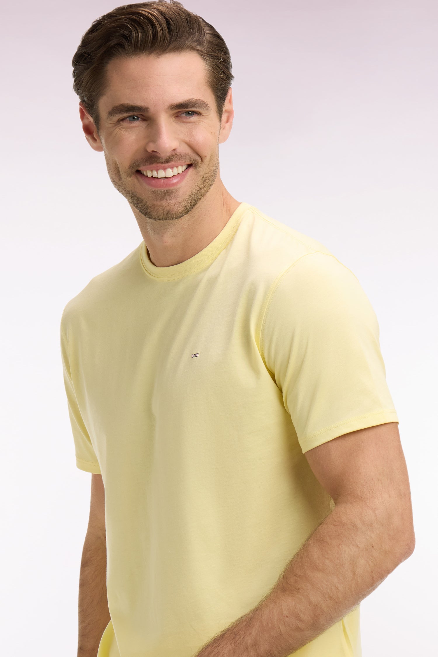 T-shirt à manches courtes en coton Pima jaune clair coupe regular