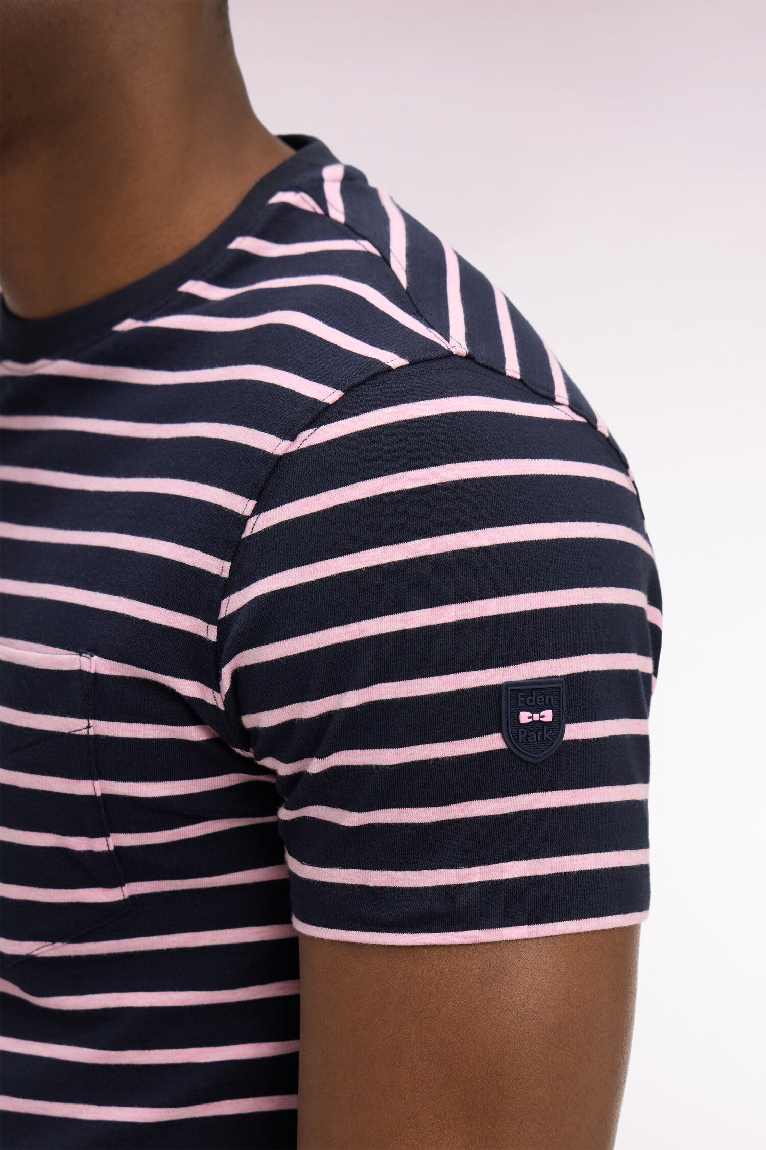 T-shirt à manches courtes en coton stretch rayé marine coupe slim