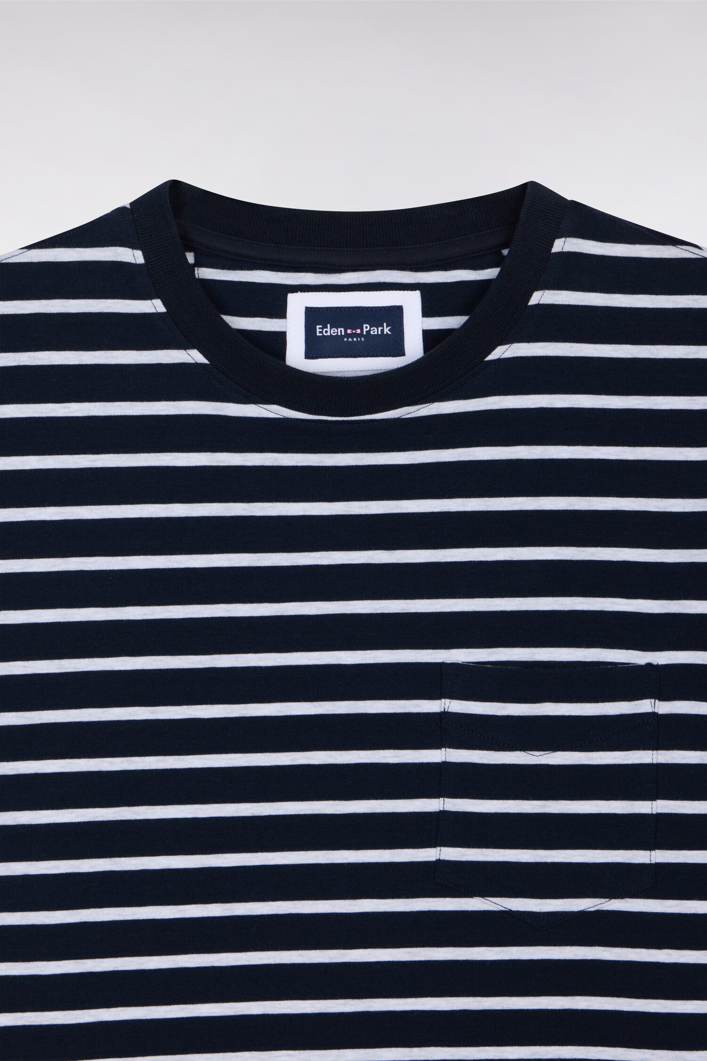 Short-sleeved light gray striped stretch cotton slim-fit T-shirt