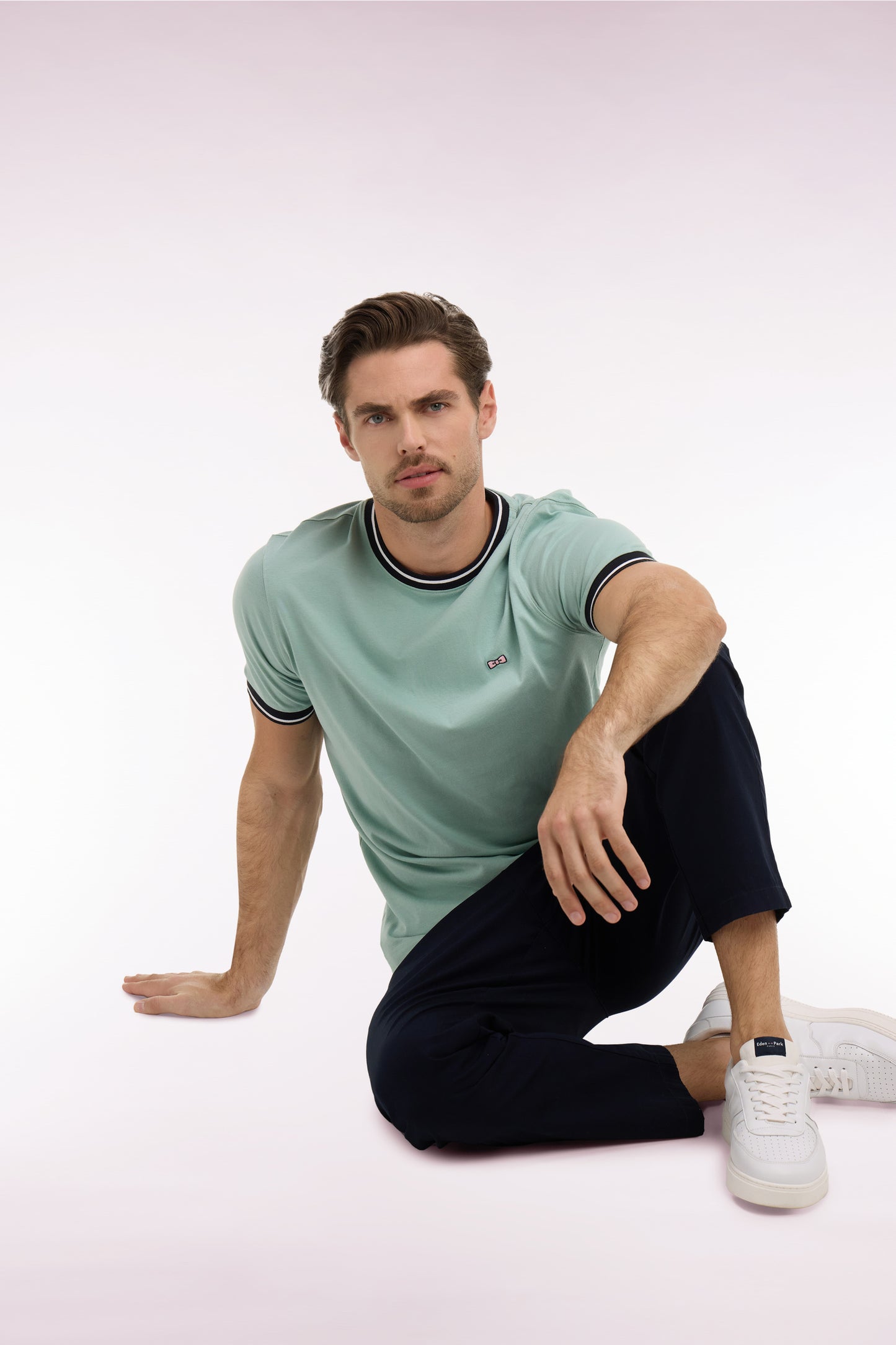 Short-sleeved T-shirt in embroidered sea green cotton, regular fit