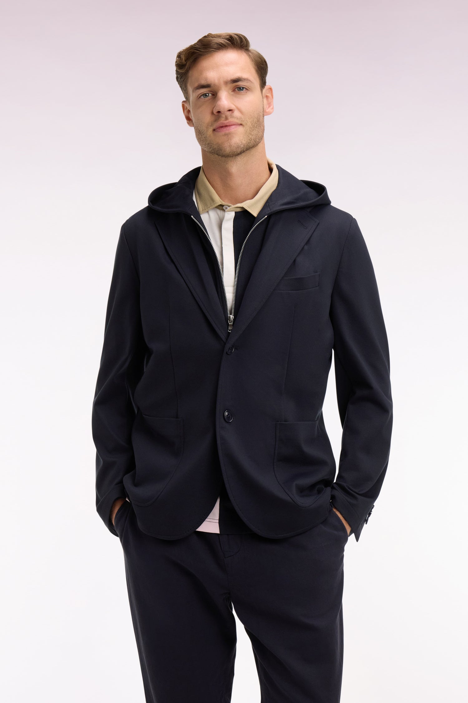 Veste en jersey marine à capuche amovible