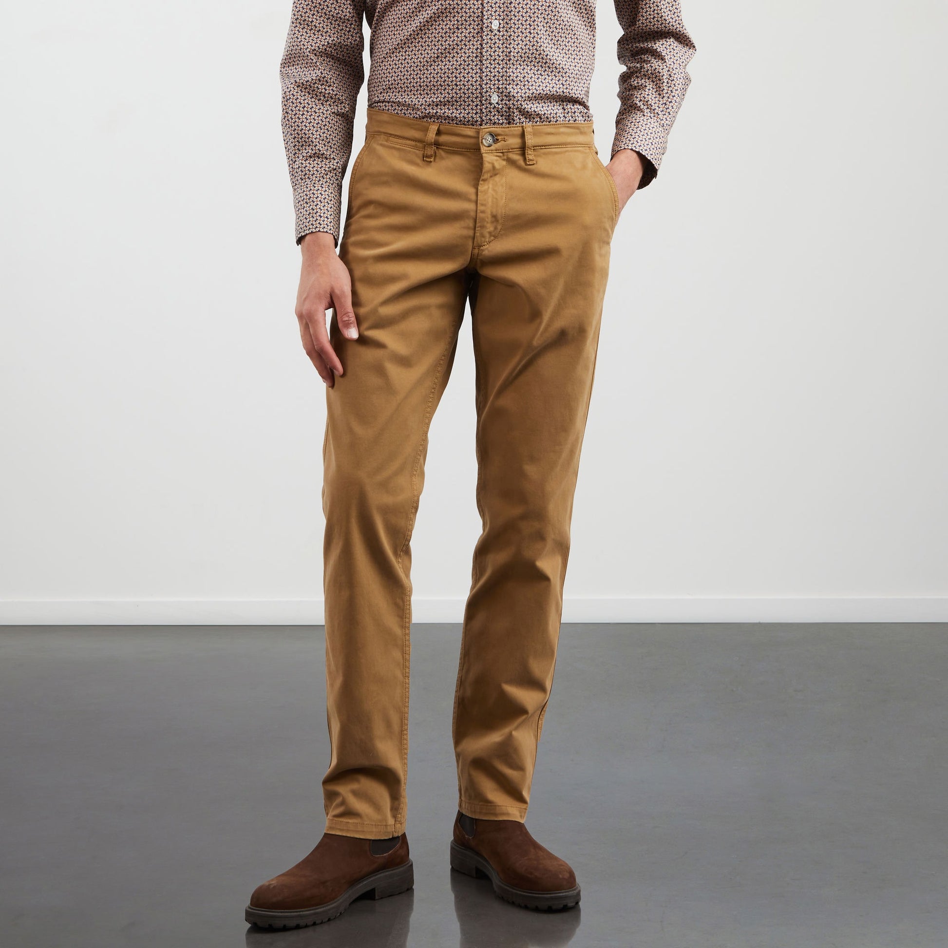 Pantalon beige moyen droit chino – Eden Park