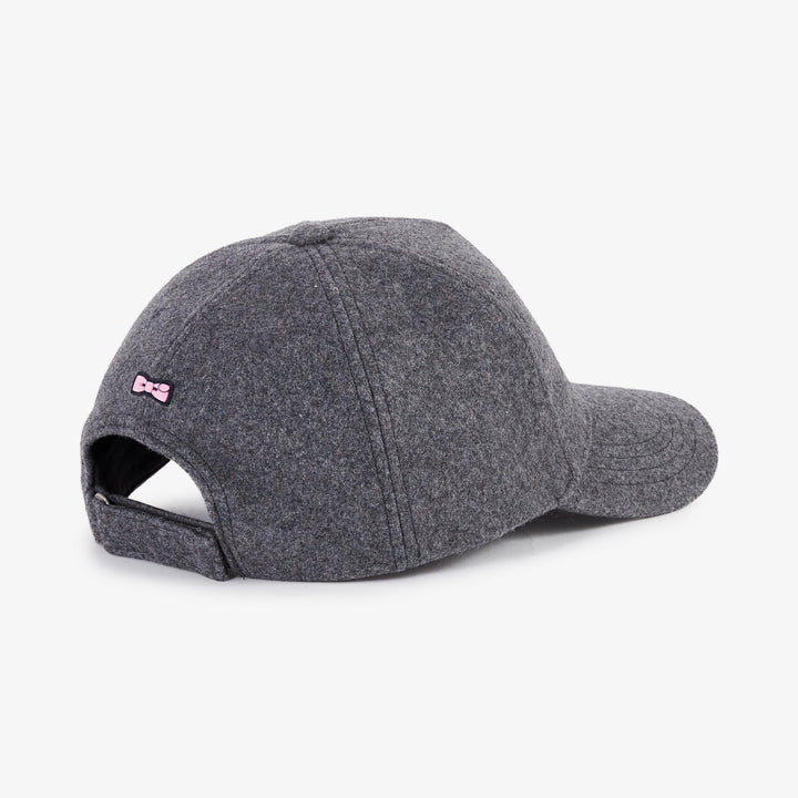 Casquette grise à patch et broderie