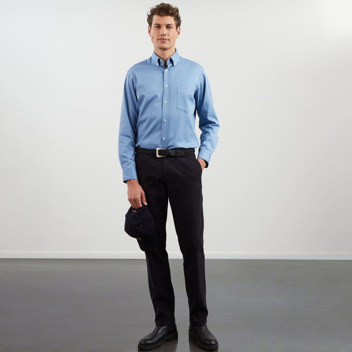 Chemise bleue unie en coton piqué