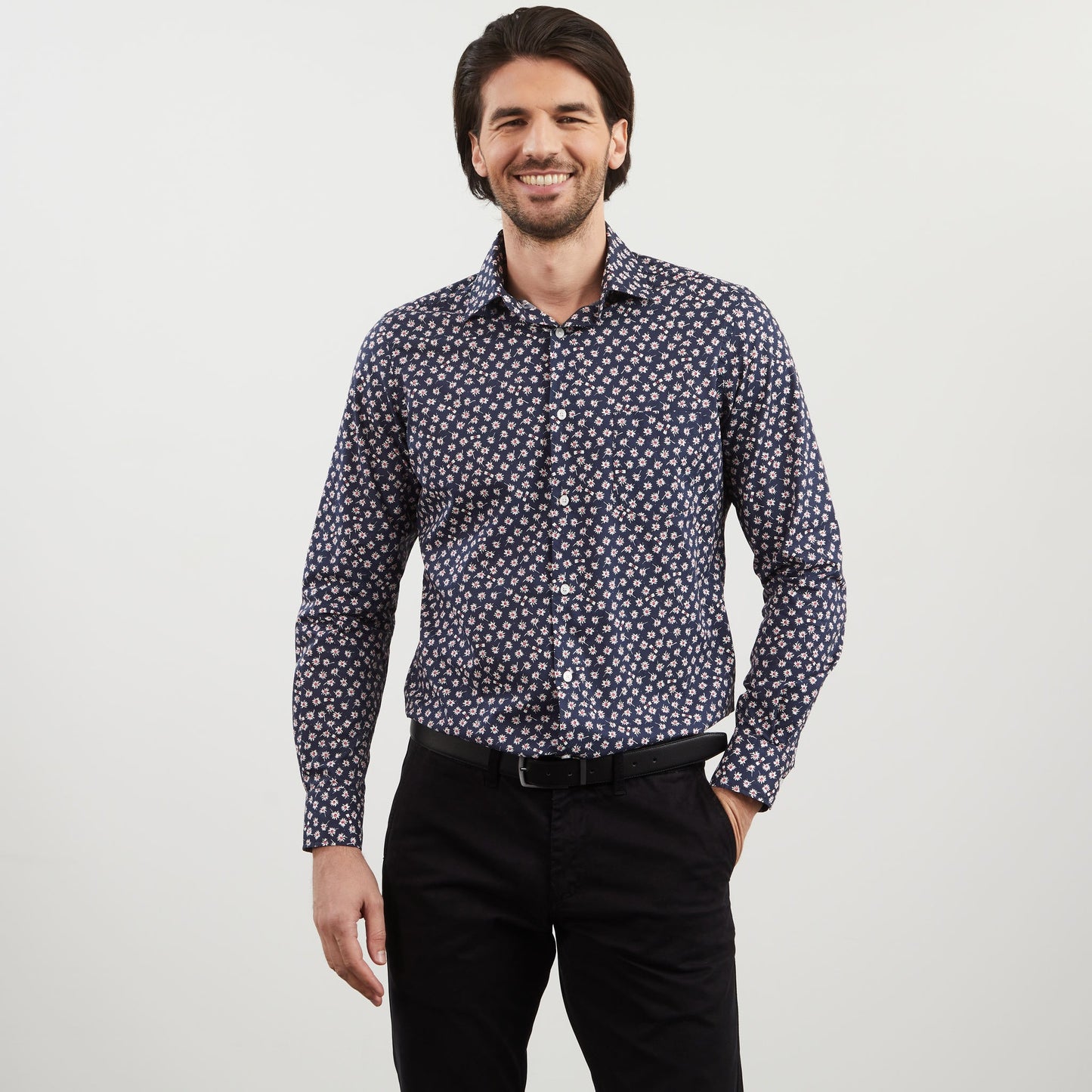 Chemise bleu marine imprimé exclusif fleuri