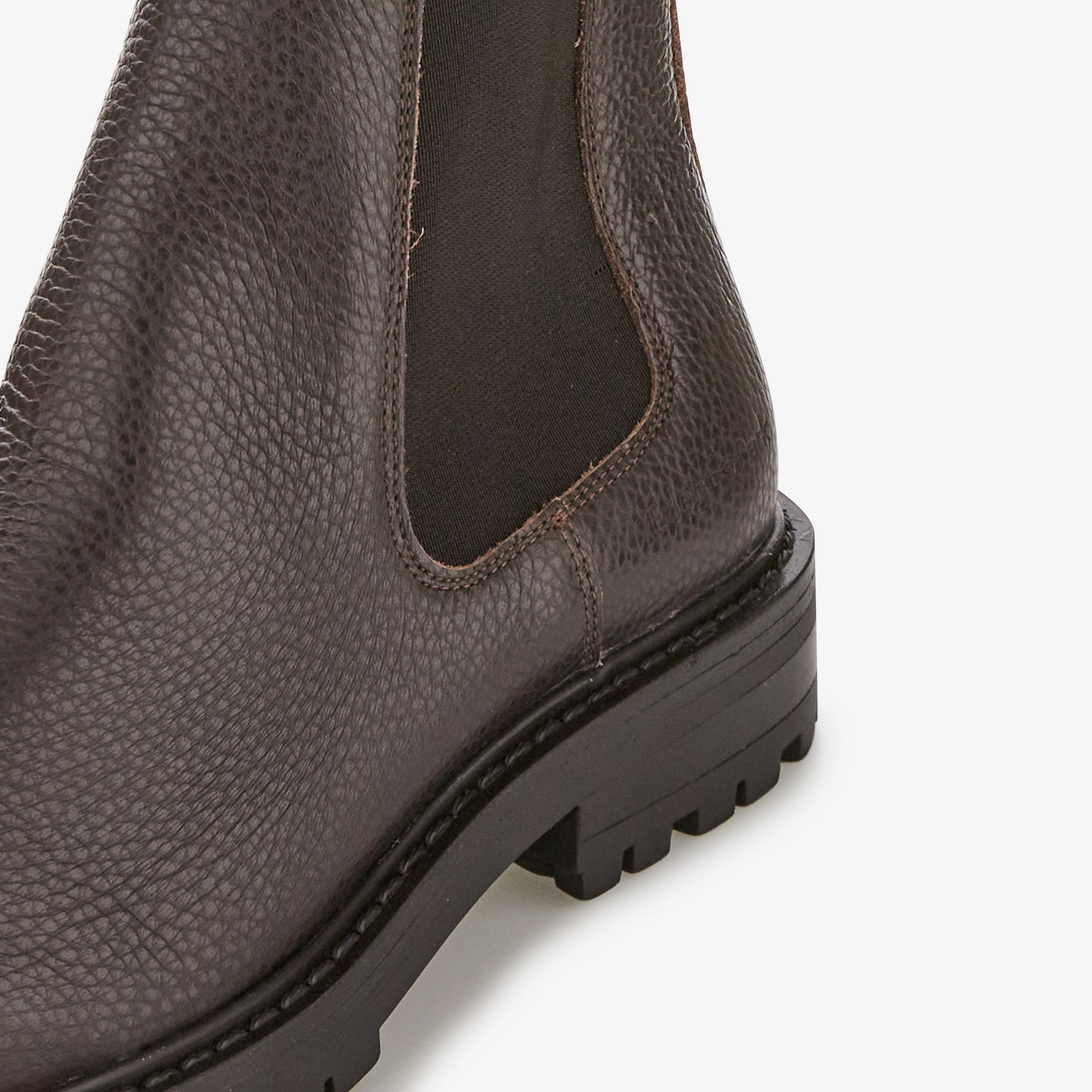 Boots chelsea marrons en cuir