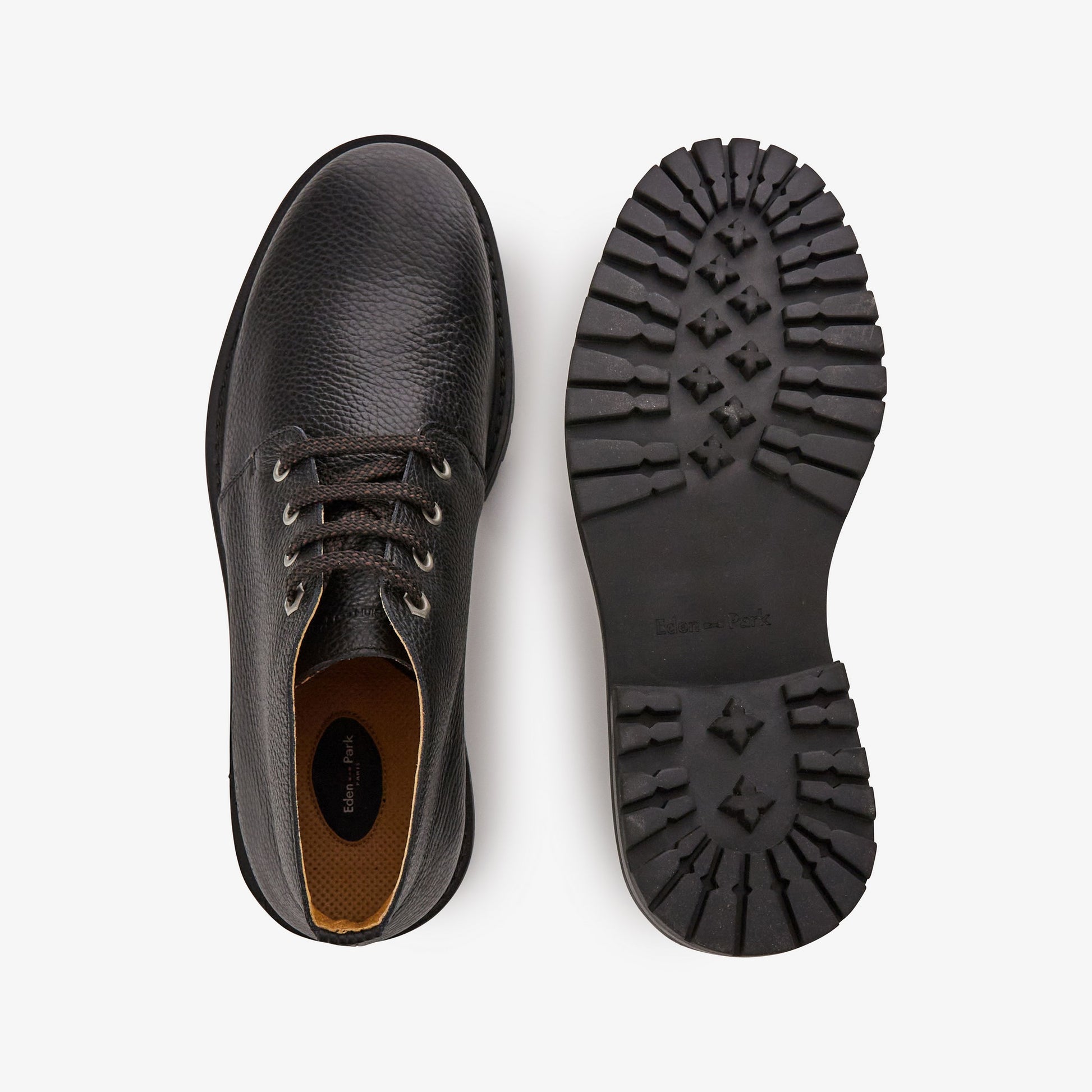 Derbies noires en cuir grainé