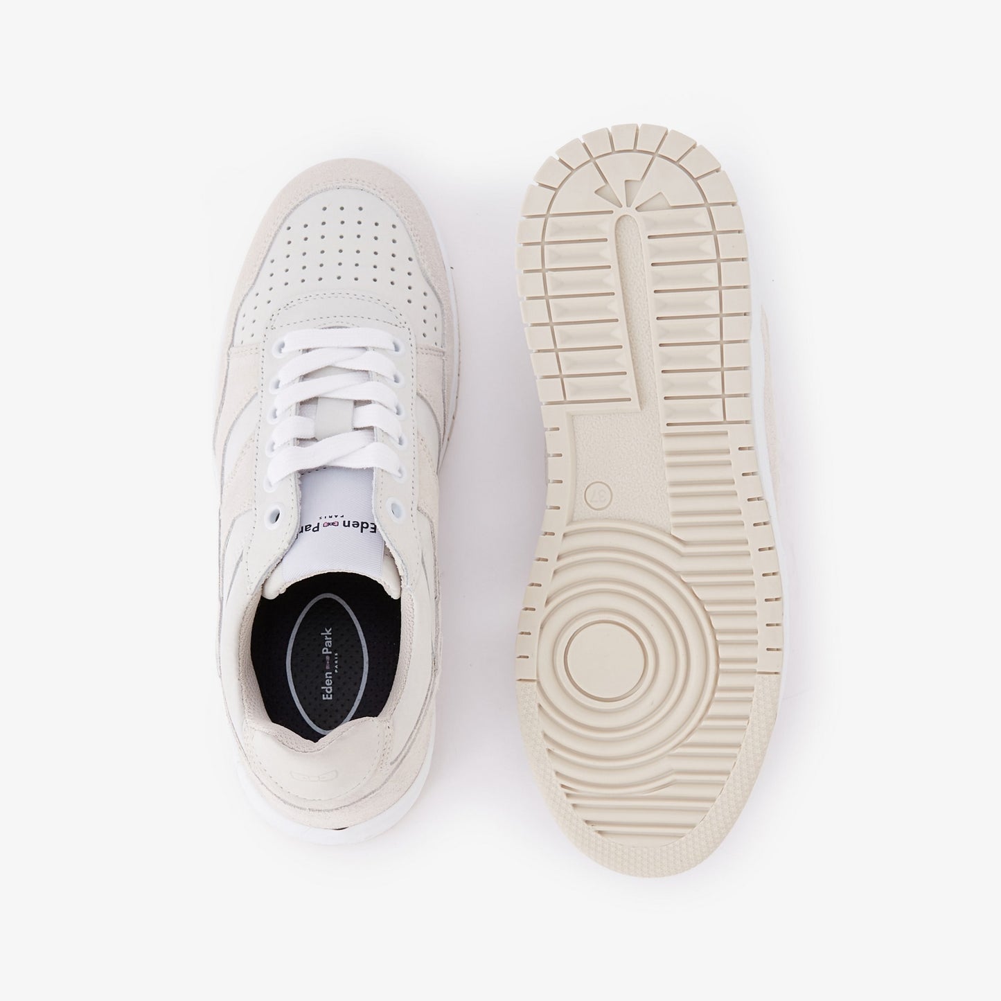 Tennis en cuir suédé écru