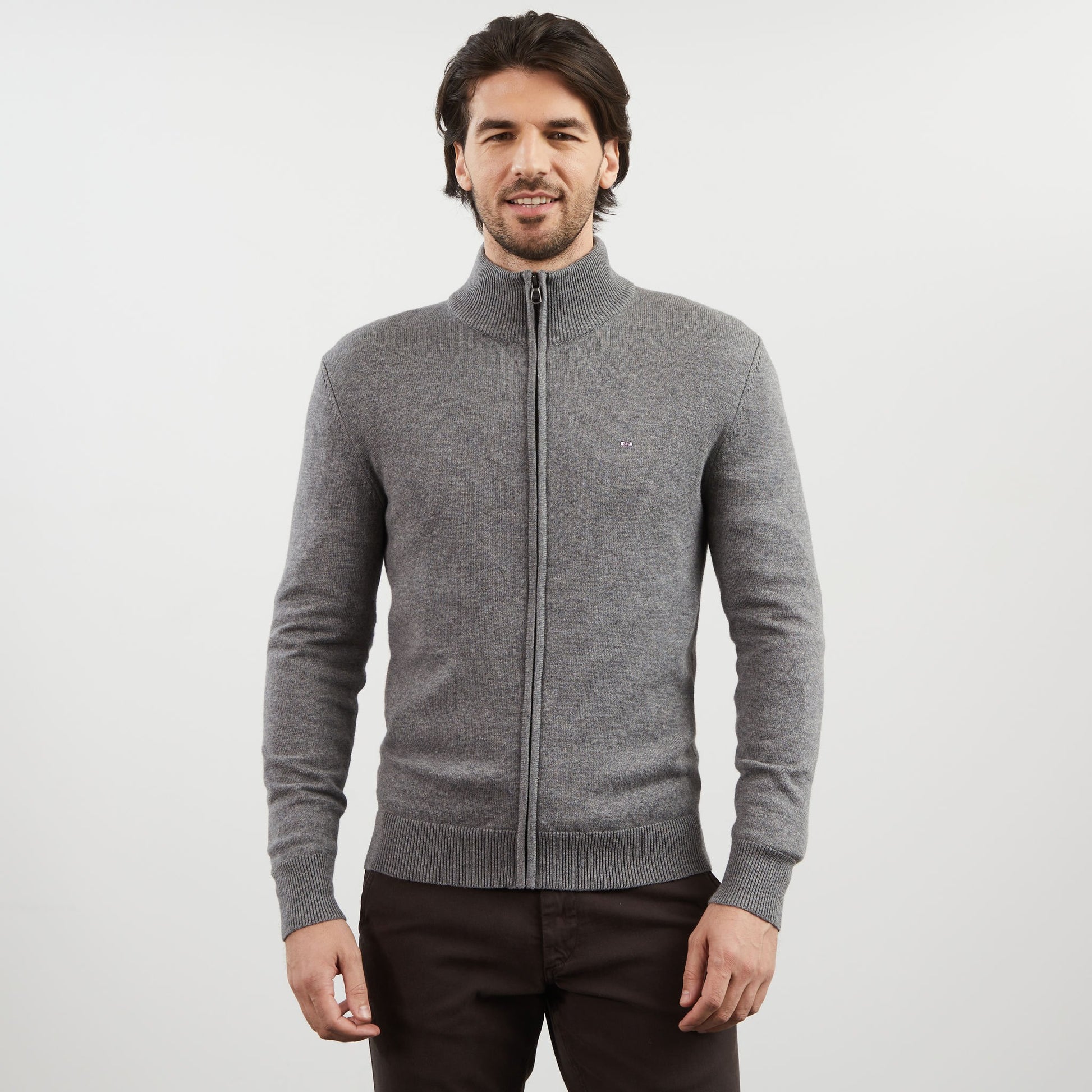 Cardigan gris zippé à col montant