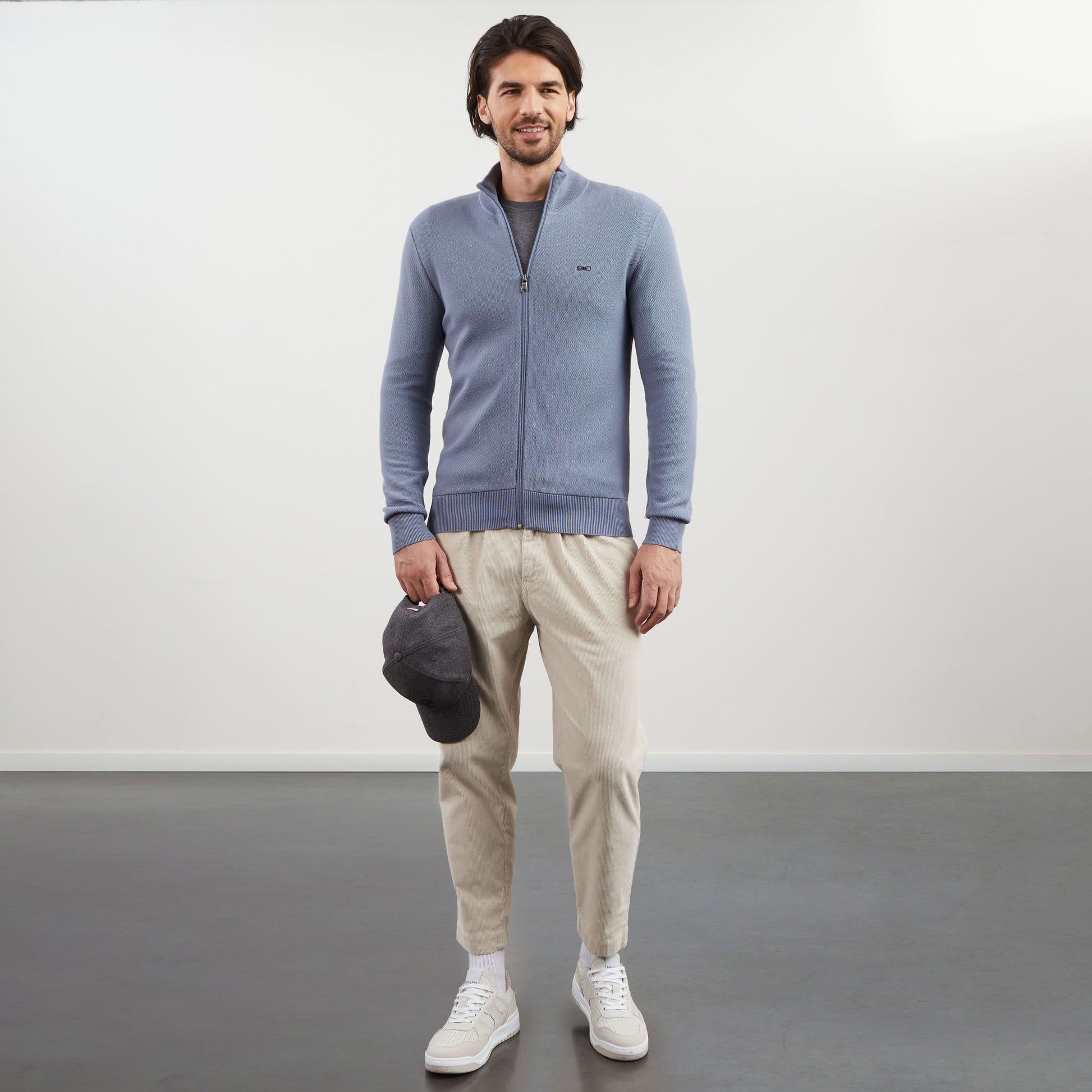 Cardigan gris zippé en maille fantaisie