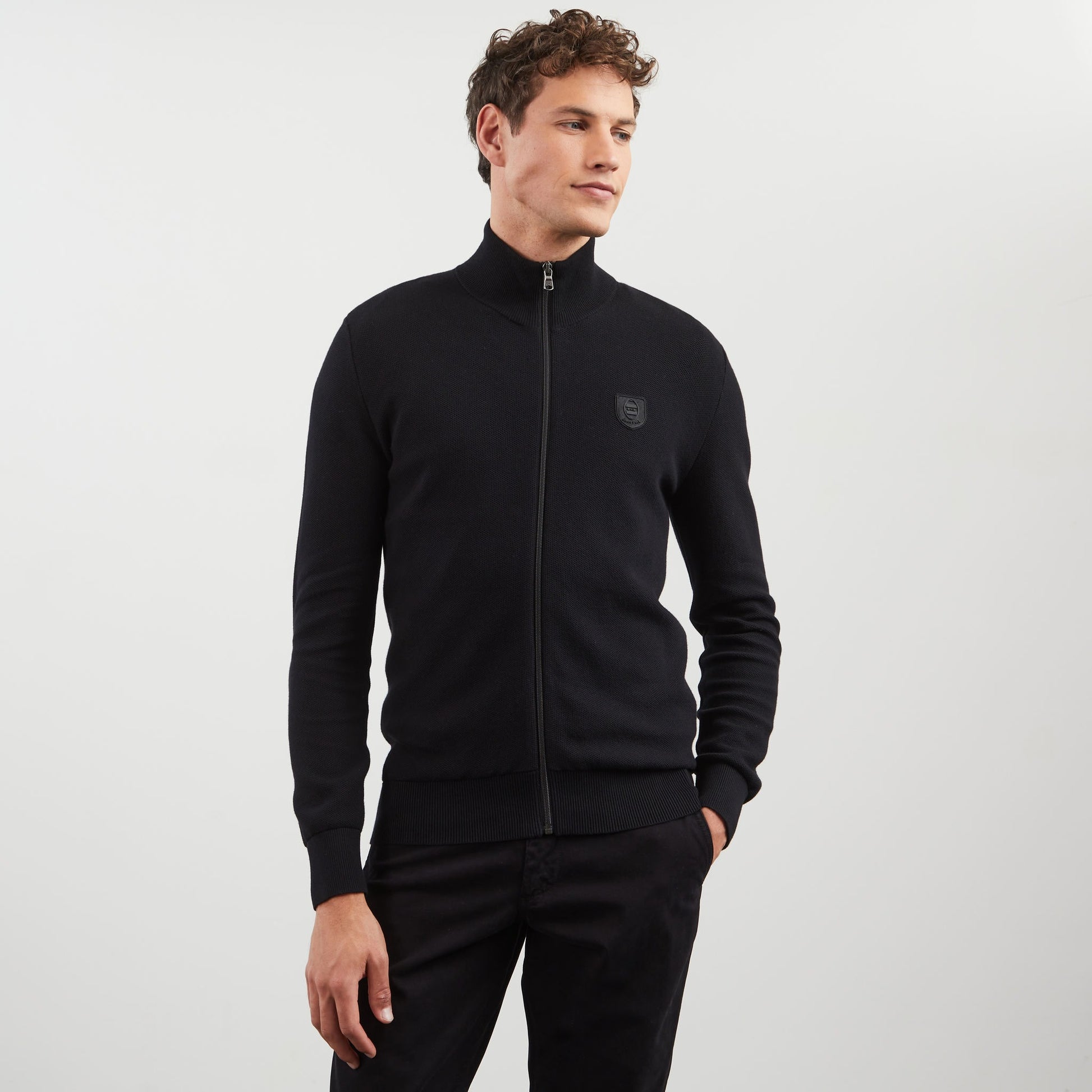 Cardigan noir zippé en maille fantaisie