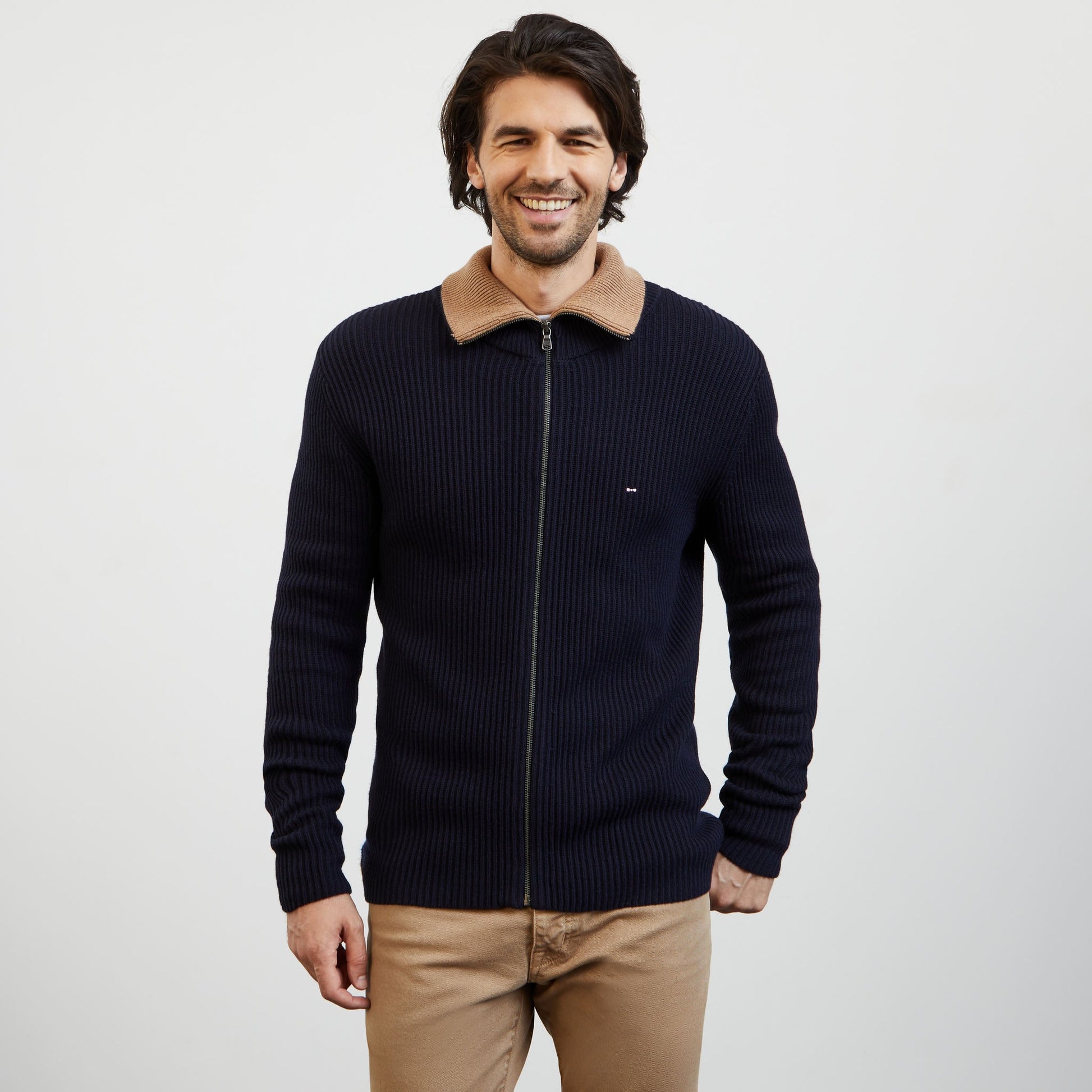 Cardigan bleu foncé zippé en maille côtelée