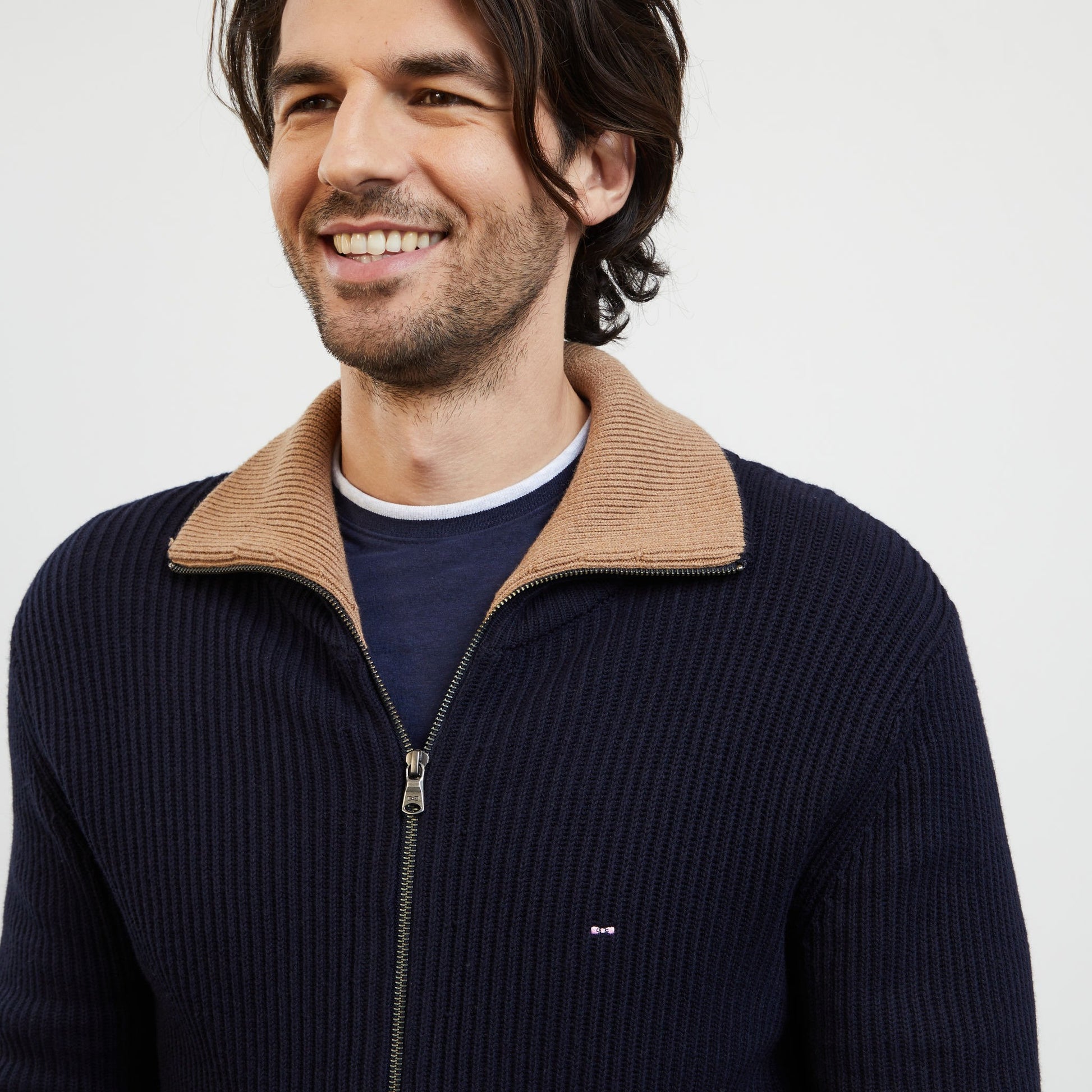Cardigan bleu foncé zippé en maille côtelée