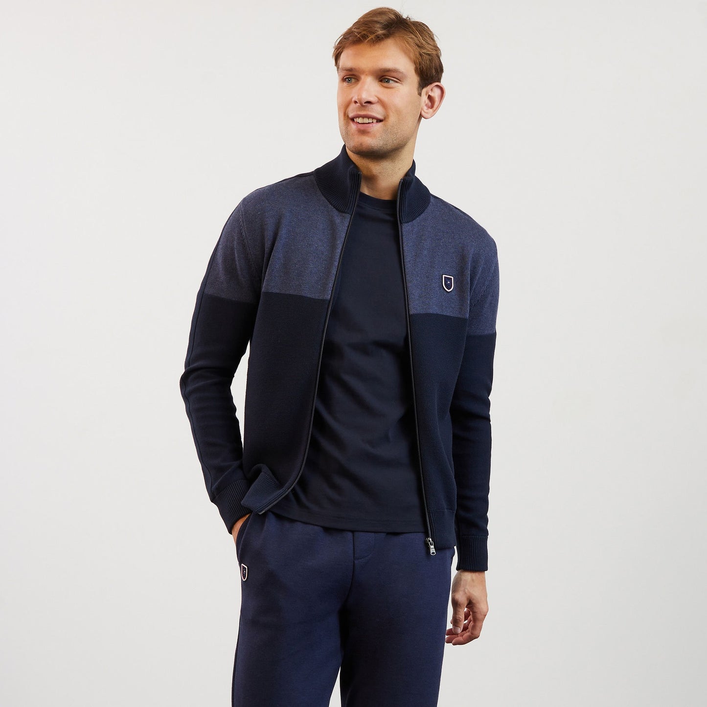 Cardigan bleu foncé colorblock zippé en jeu de mailles