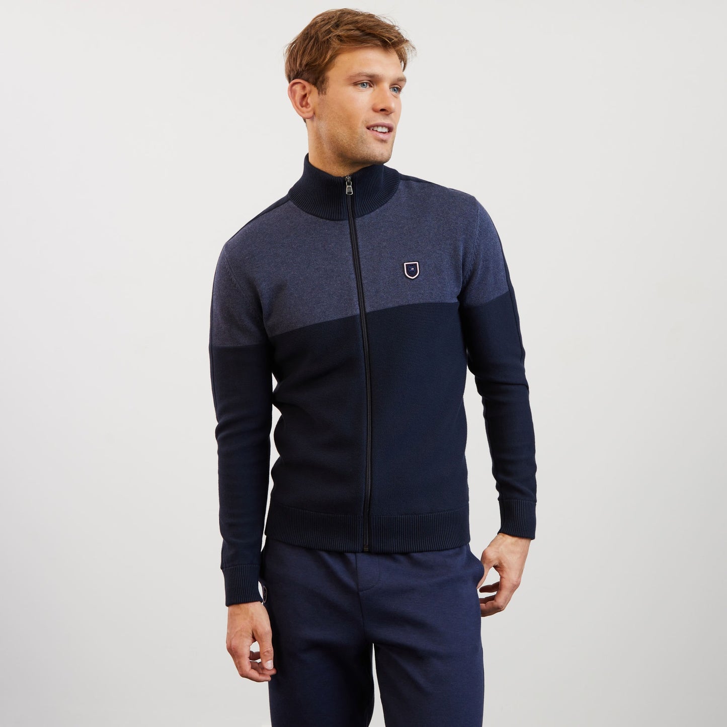Cardigan bleu foncé colorblock zippé en jeu de mailles