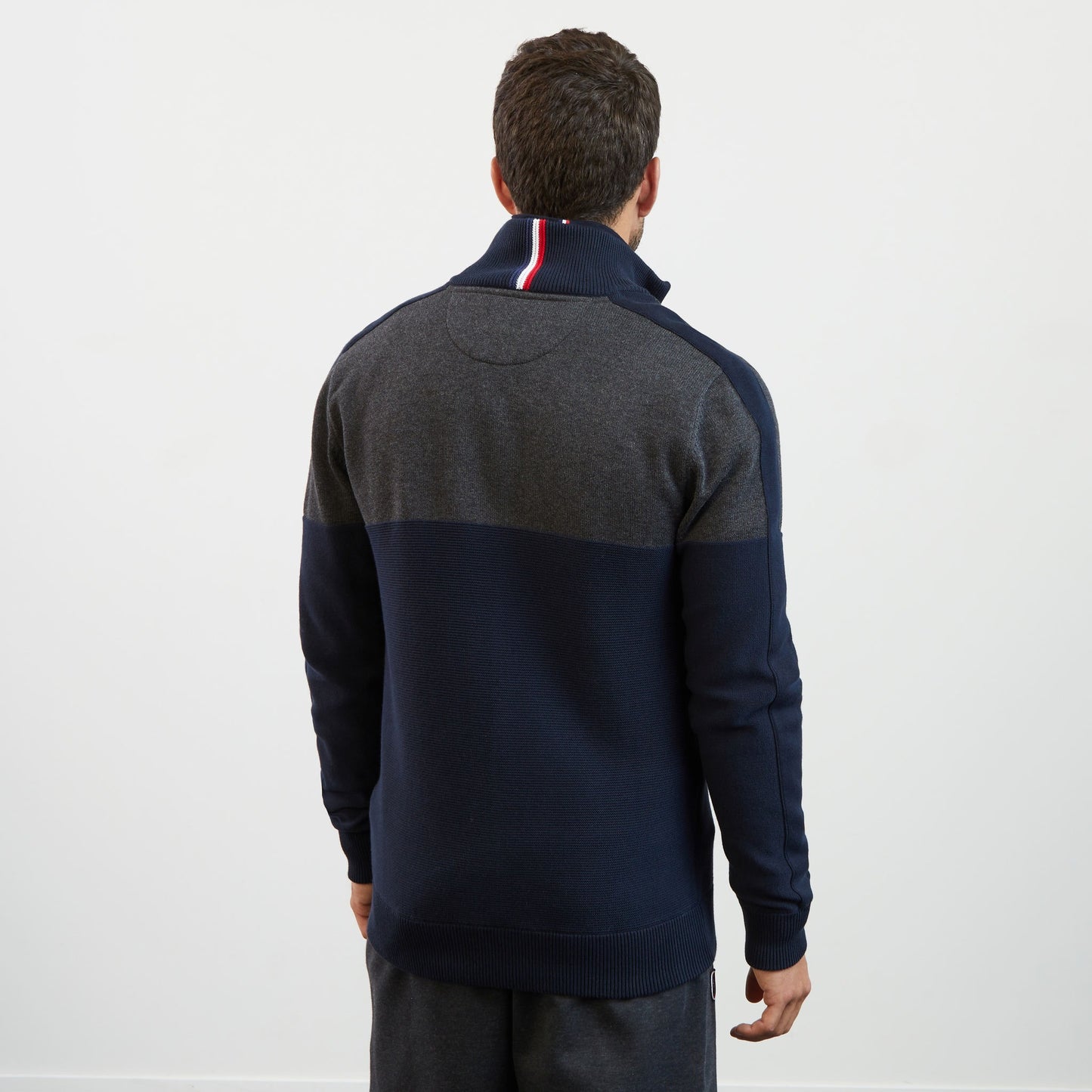 Cardigan gris foncé colorblock zippé en jeu de mailles