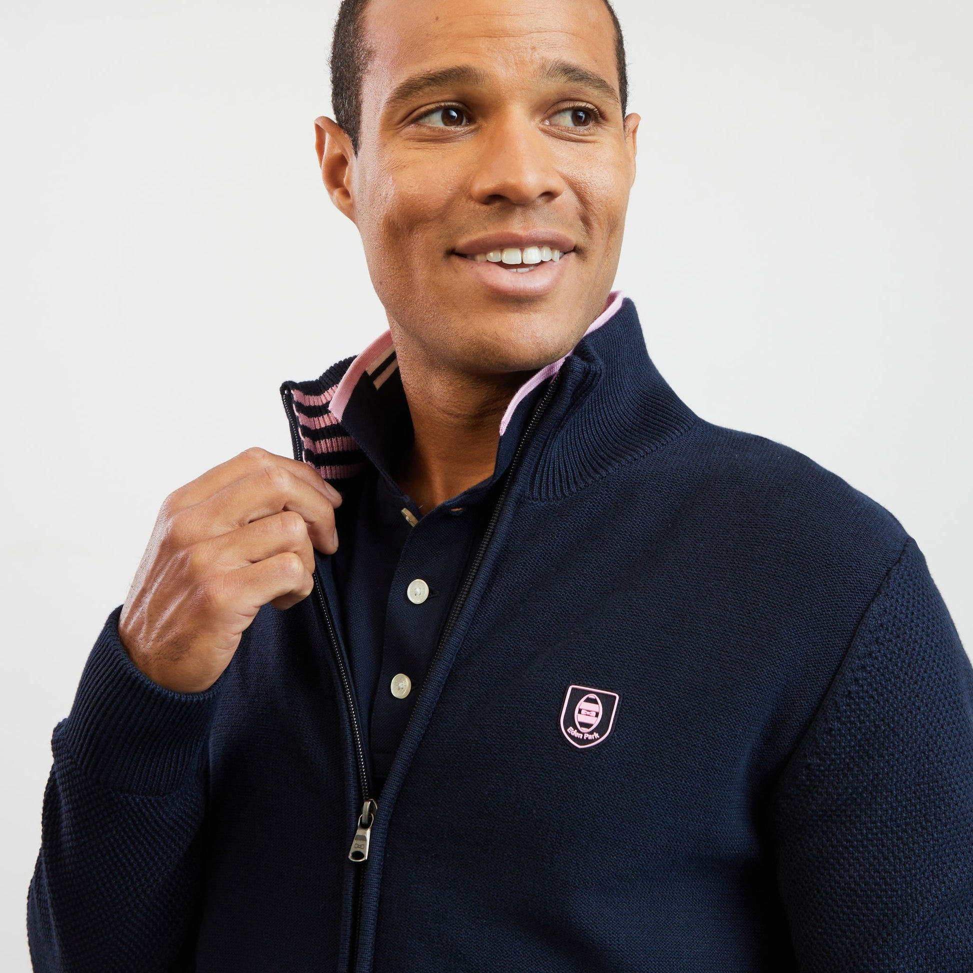 Cardigan bleu foncé zippé en jeu de mailles