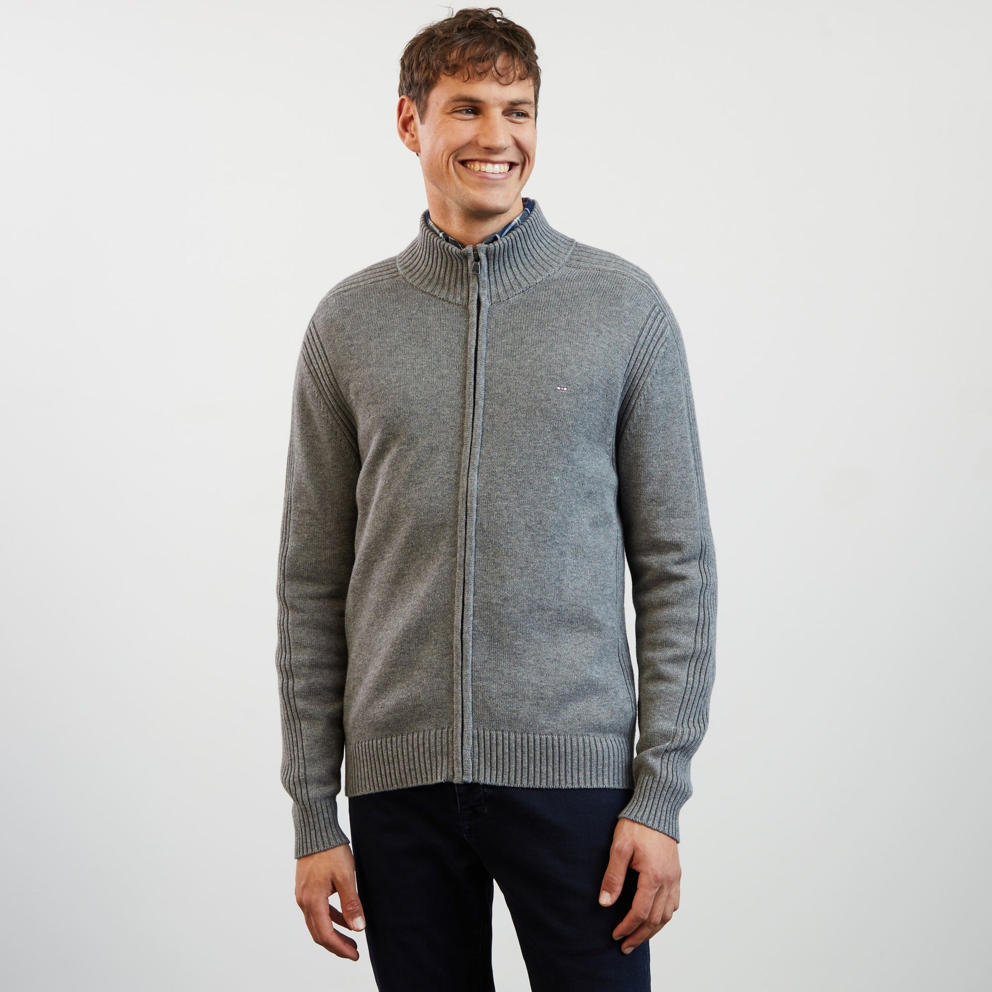 Cardigan gris zippé uni