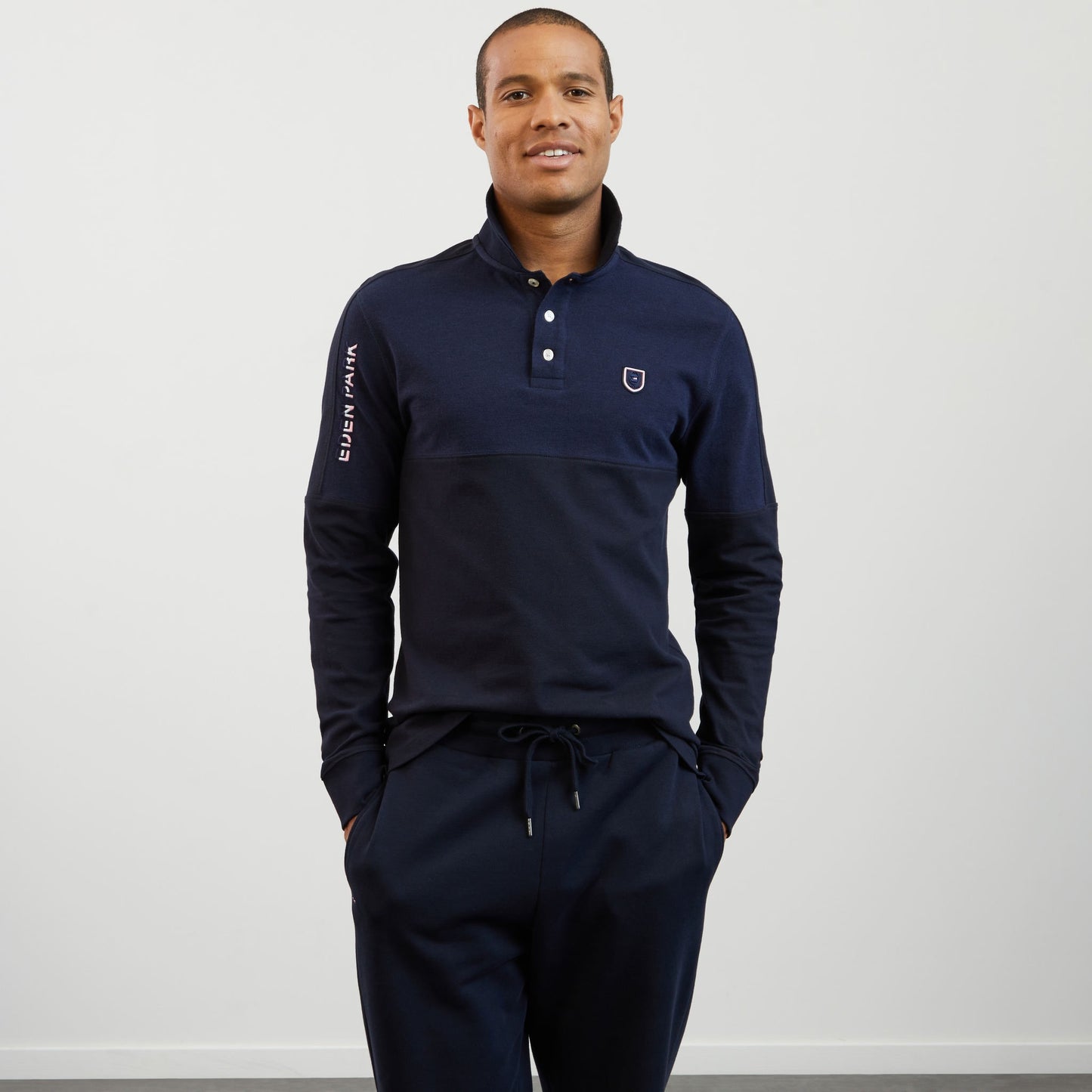 Polo bleu foncé colorblock à broderie Eden Park