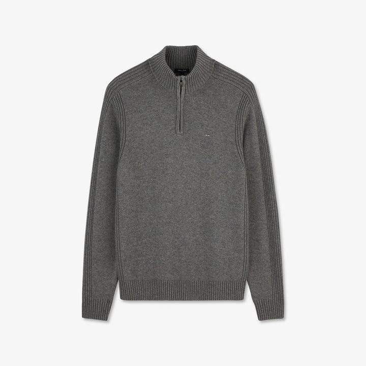 Pull gris camionneur en jeu de maille