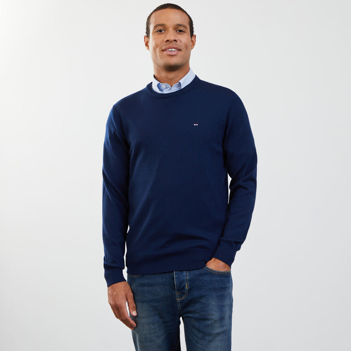 Pull uni bleu foncé en laine