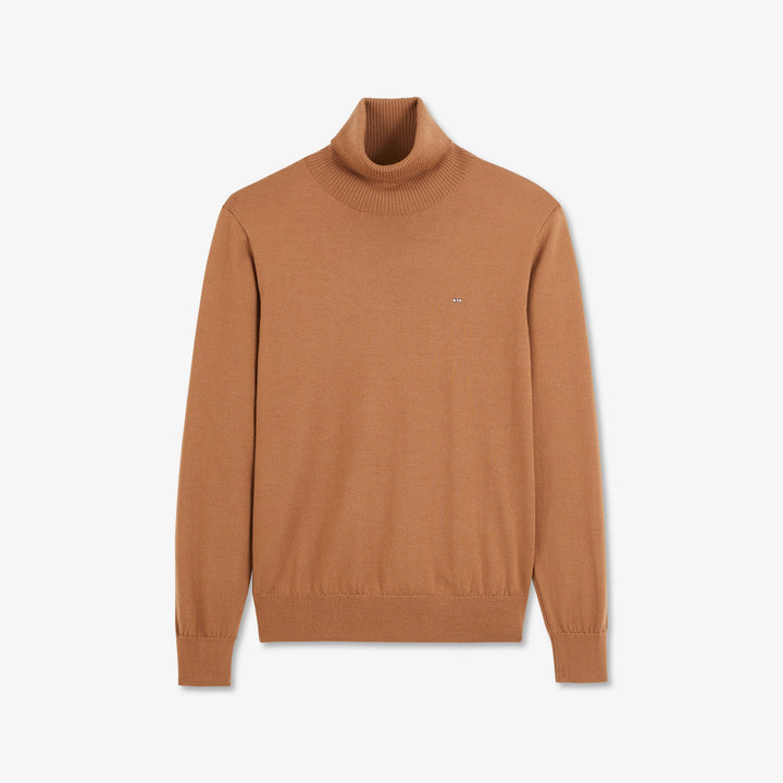 Pull marron en laine à col roulé