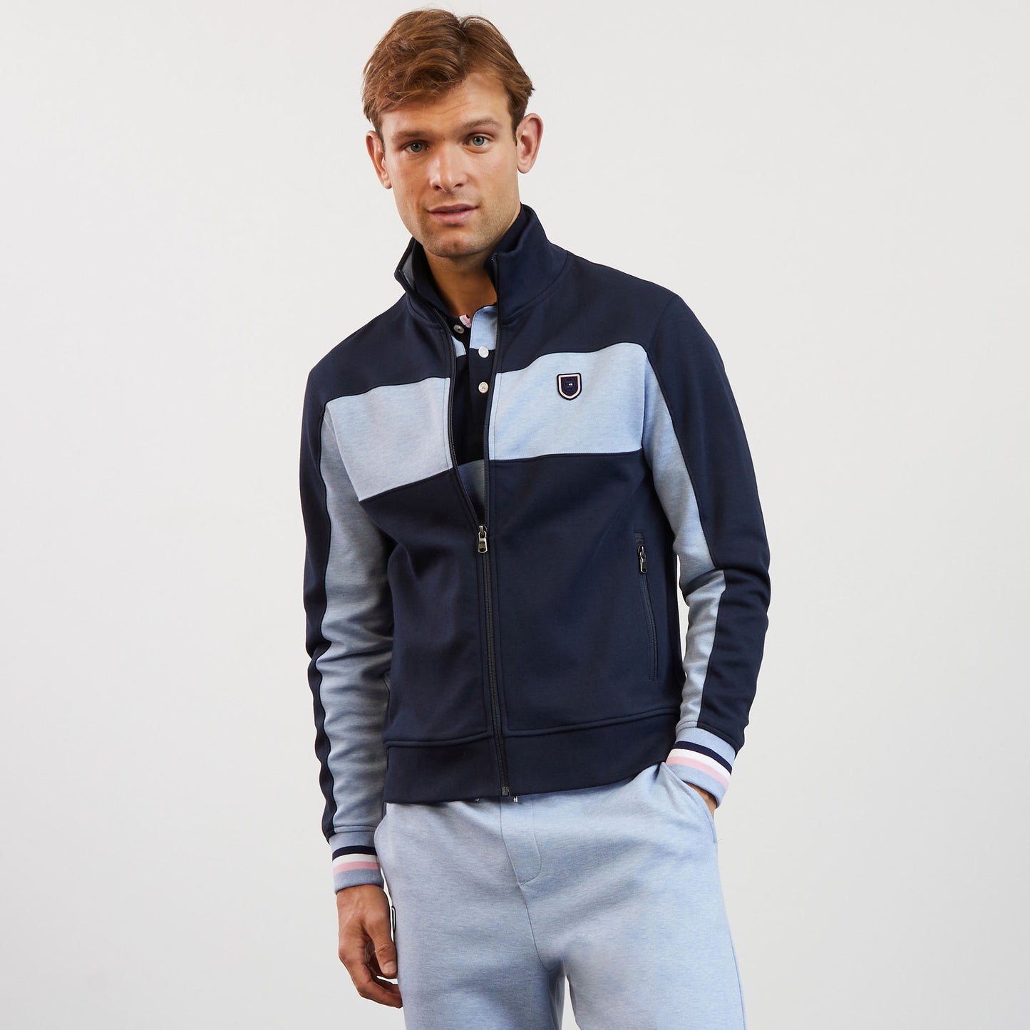 Sweat bleu clair zippé colorblock