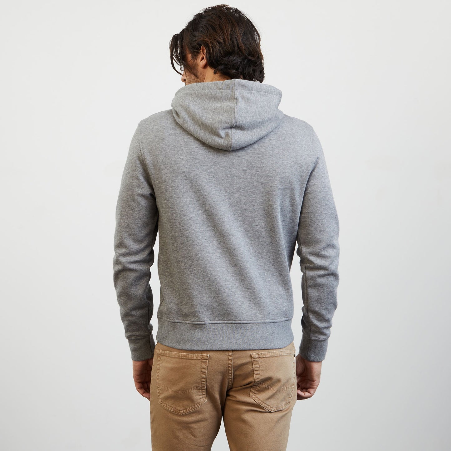 Sweat gris à capuche