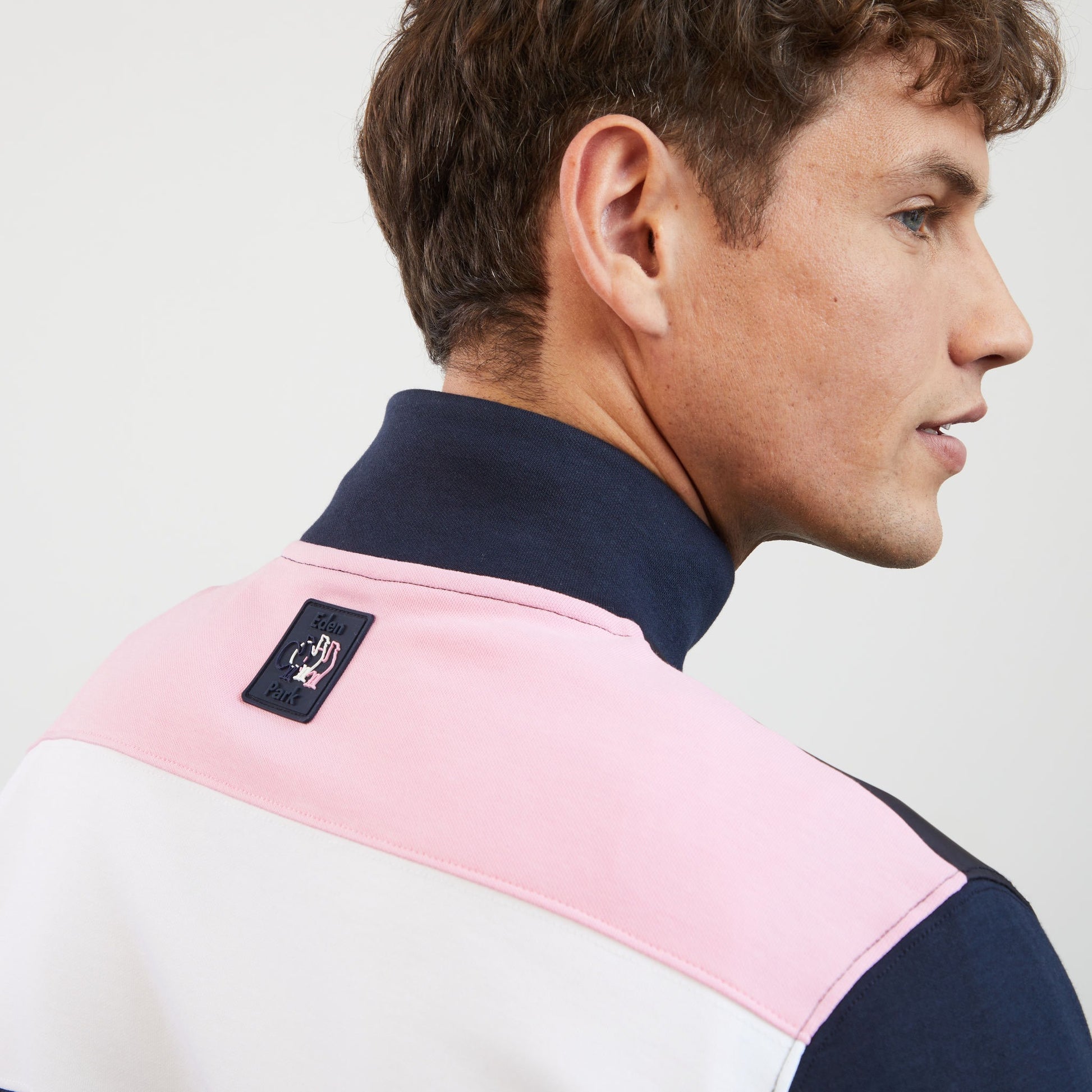 Sweat bleu marine zippé à col montant