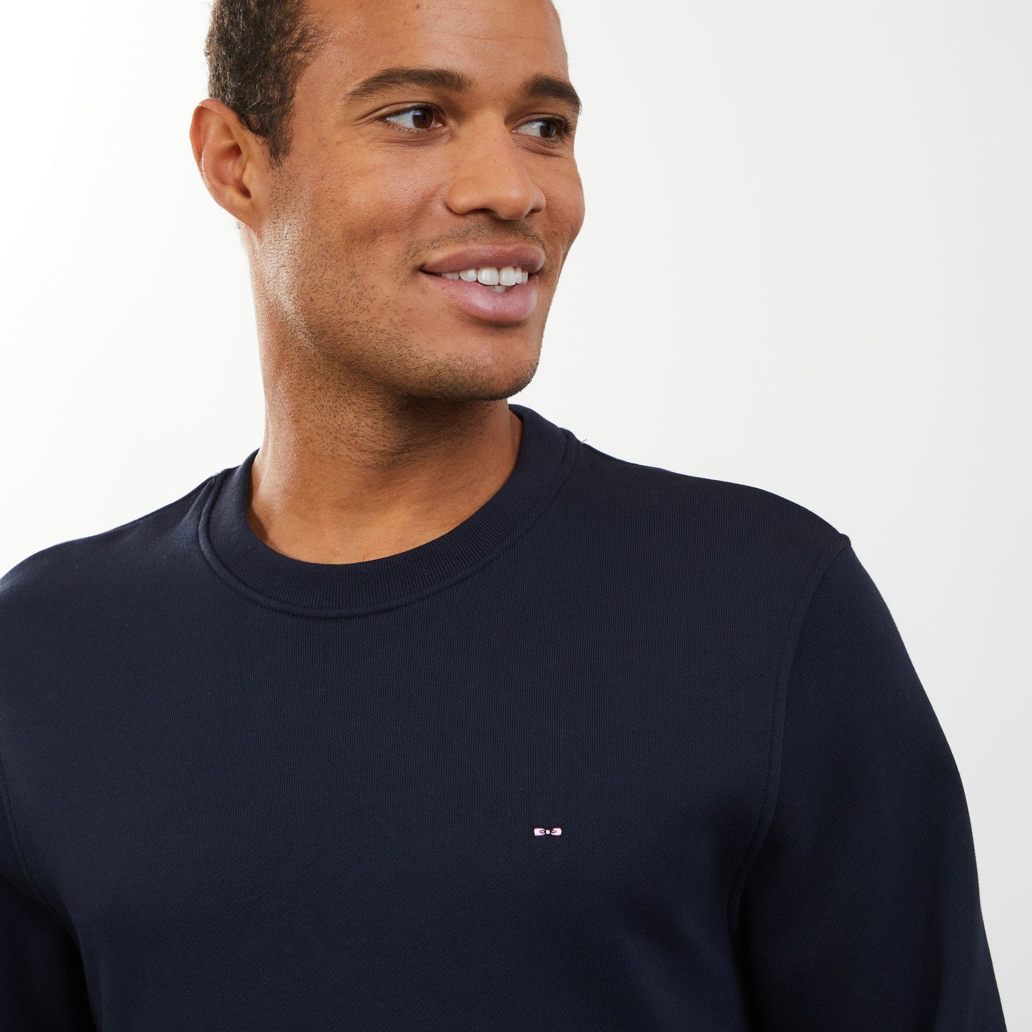 Sweat bleu foncé uni à col rond