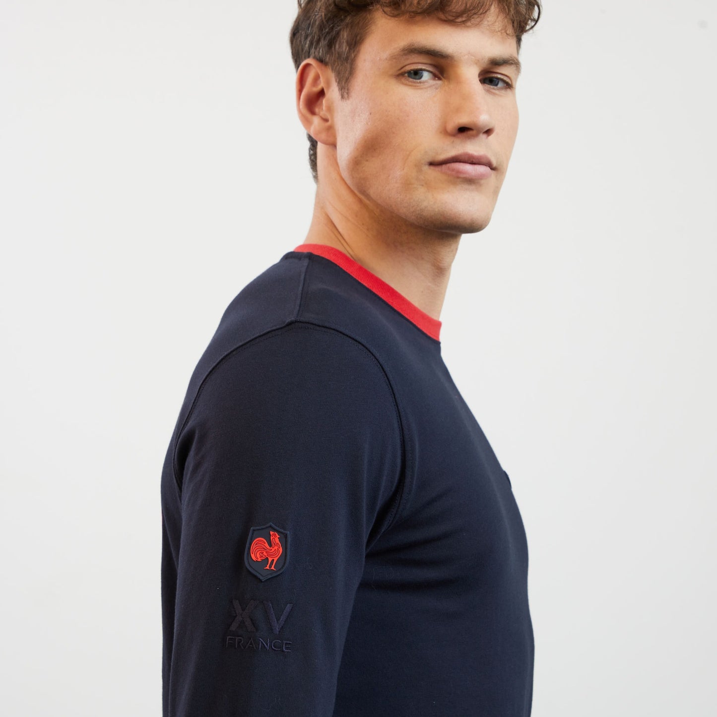 T-shirt bleu marine manches longues détails broderies n°10 et XV de France