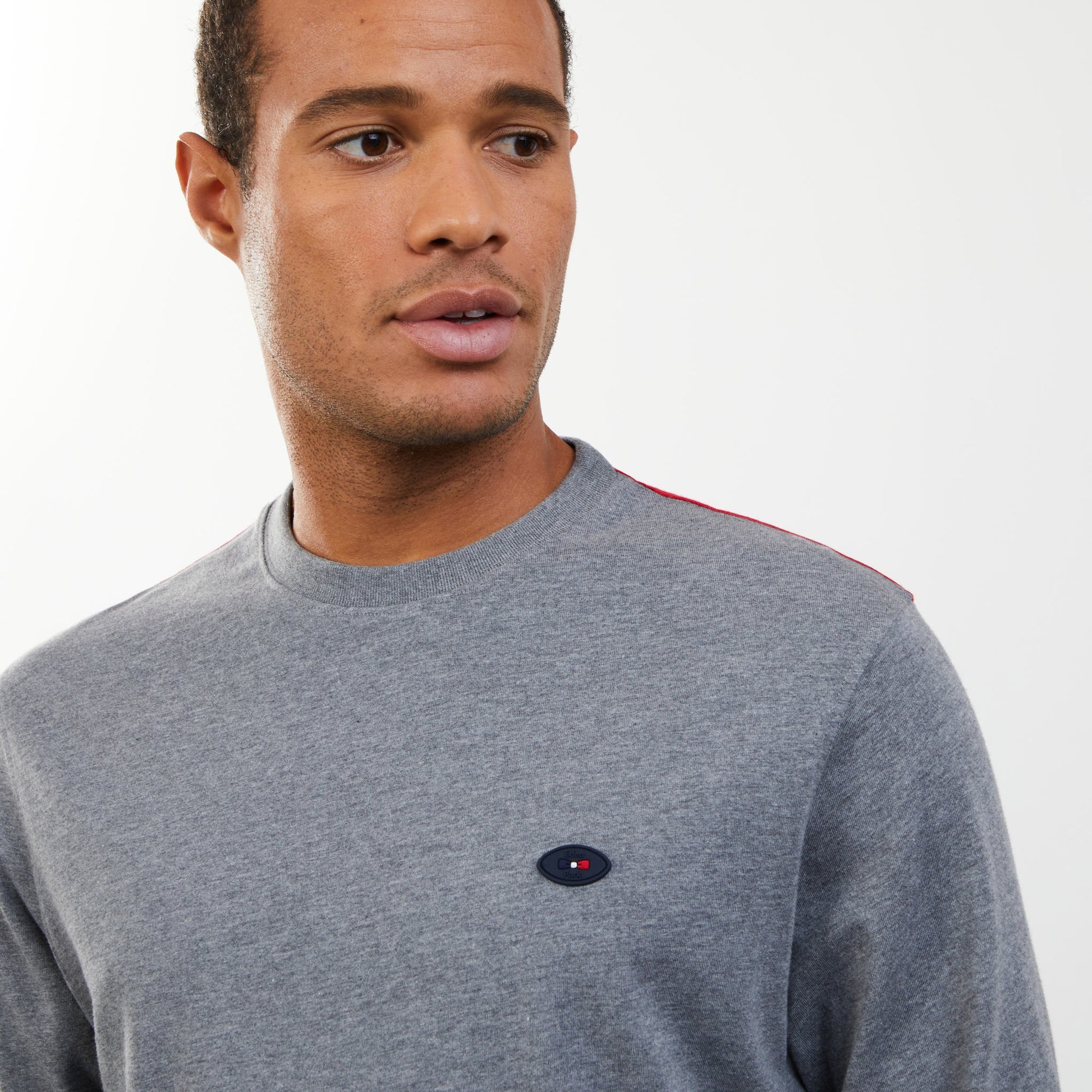 T-shirt colorblock gris manches longues détails tricolores