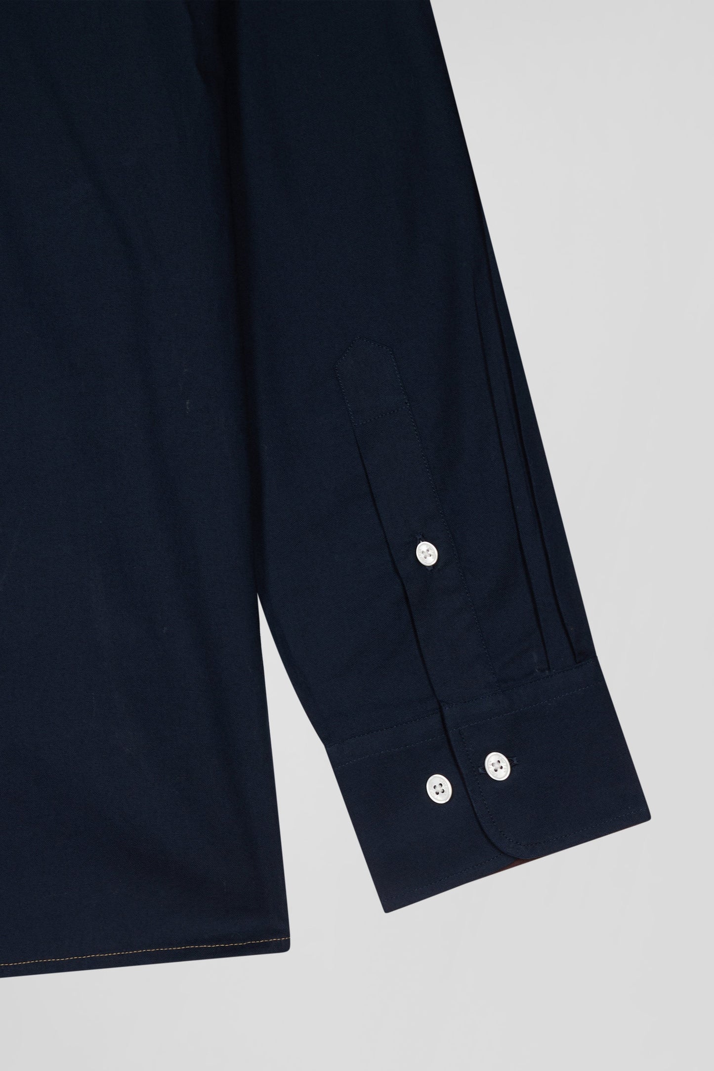 Chemise bicolore en coton pin point noisette coupe Regular broderie dos