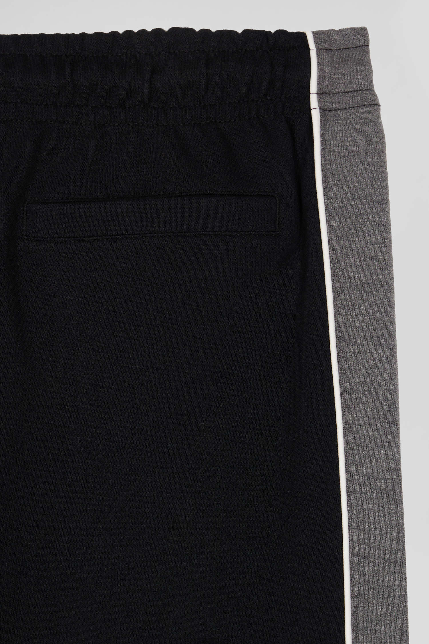 Regular black mixed cotton jogging bottoms with leg piping Regular black mixed cotton jogging bottoms with leg piping