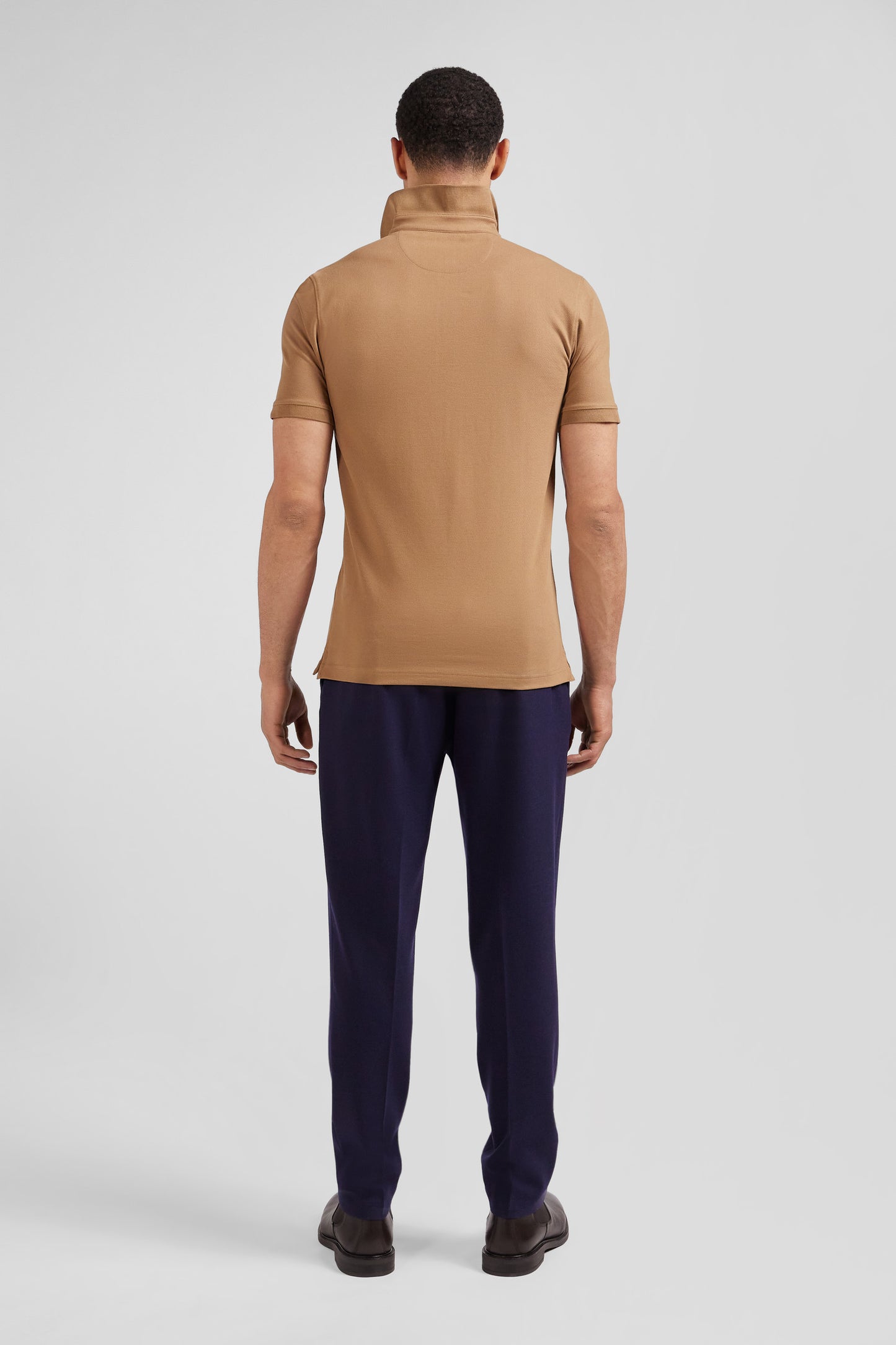 Slim-fit short-sleeve polo shirt in hazelnut stretch cotton