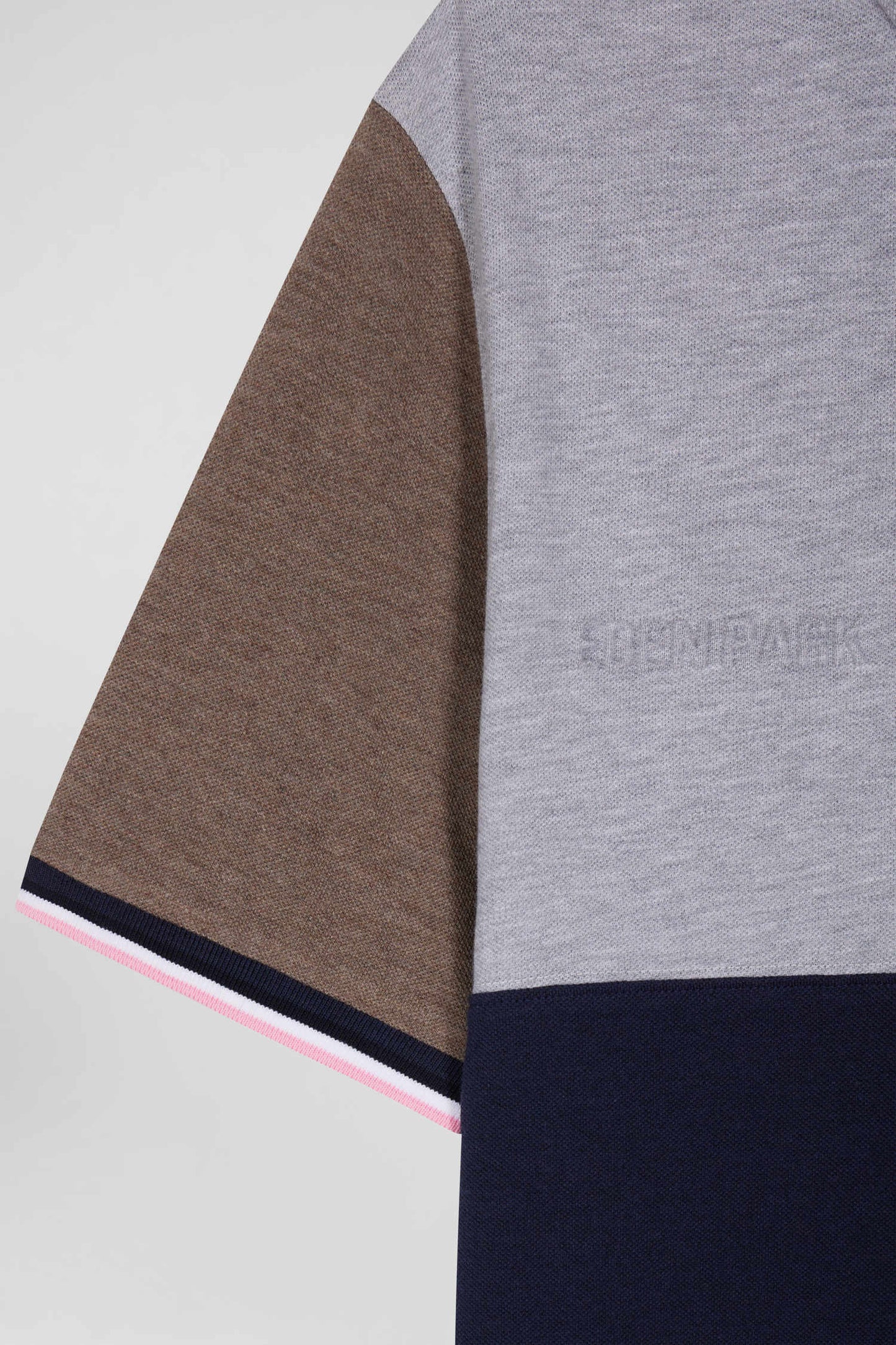 Polo manches courtes coupé-cousu en piqué coton bleu foncé coupe Regular