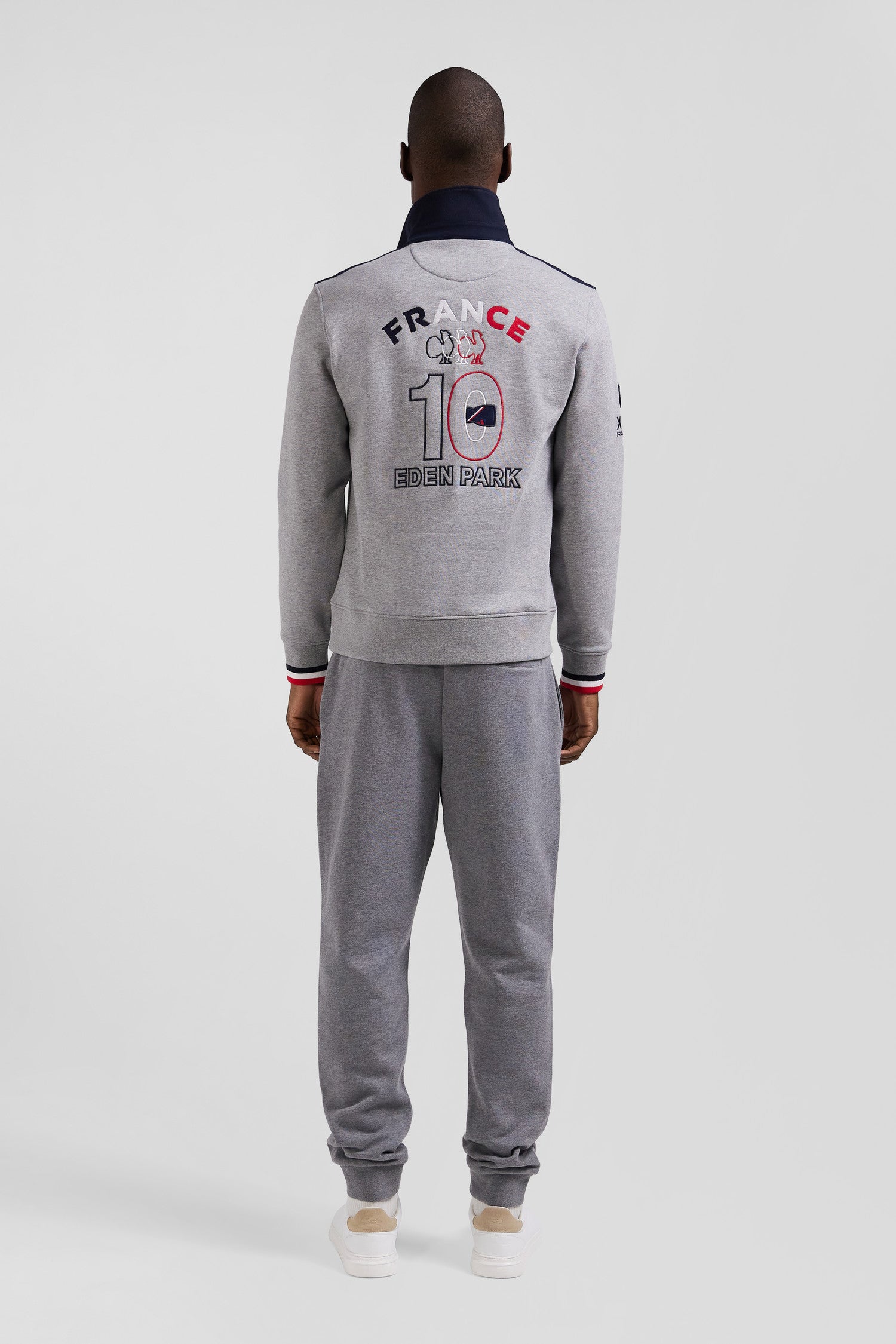 Sweatshirt col maillot en coton gris chiné broderie XV de France coupe  Regular
