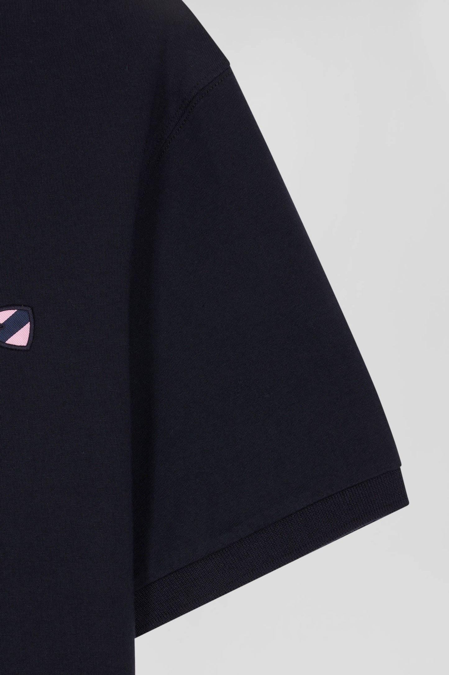 Regular navy short-sleeved cotton T-shirt with striped embroidery