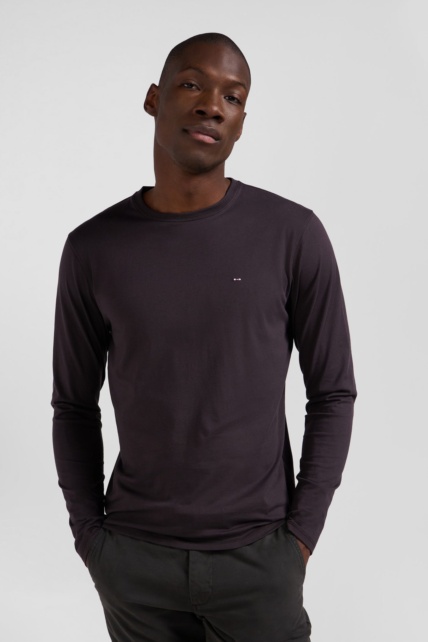 Long-sleeved T-shirt in dark brown Pima cotton, regular fit