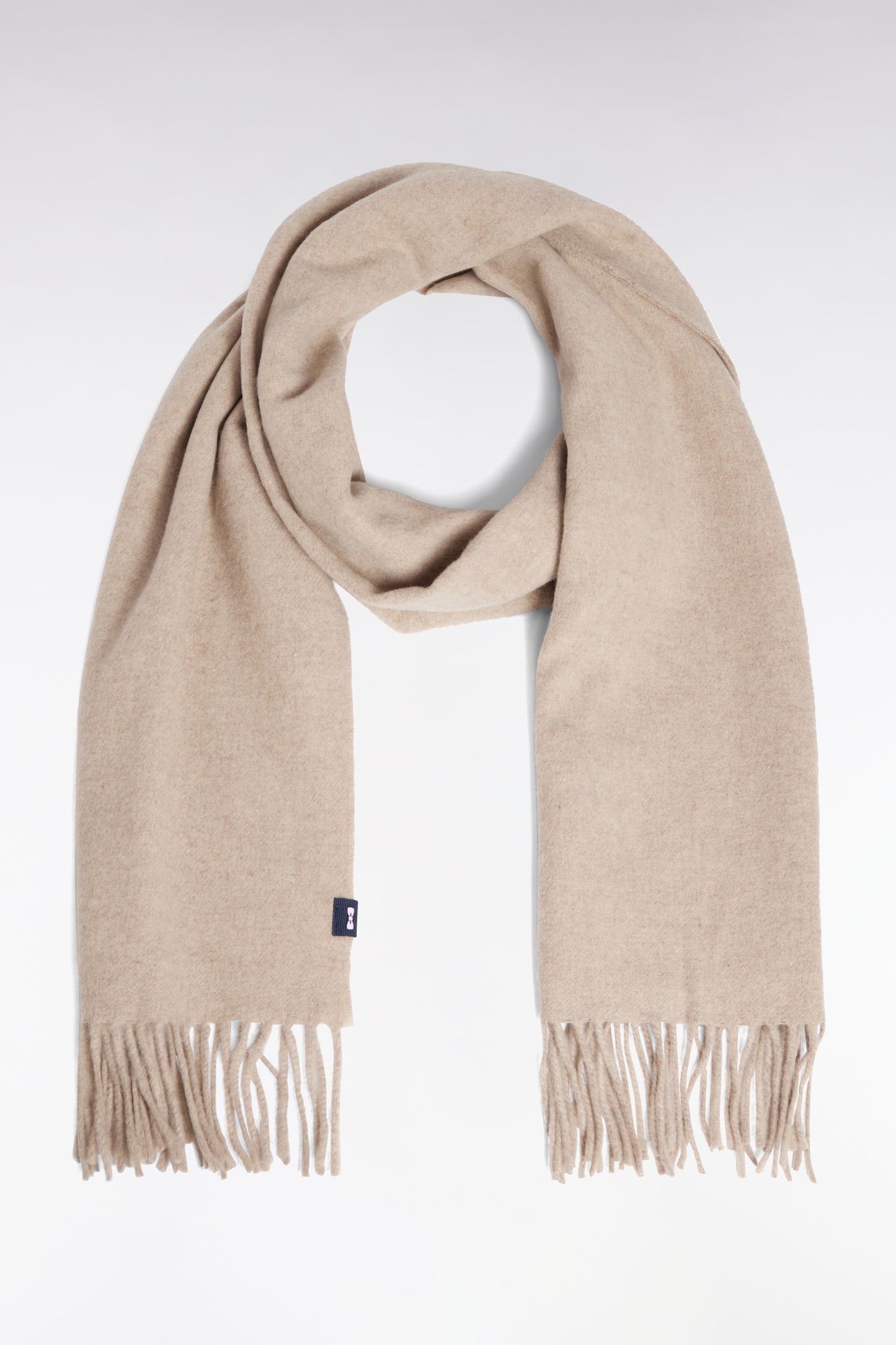 Écharpe frangée en laine vierge beige